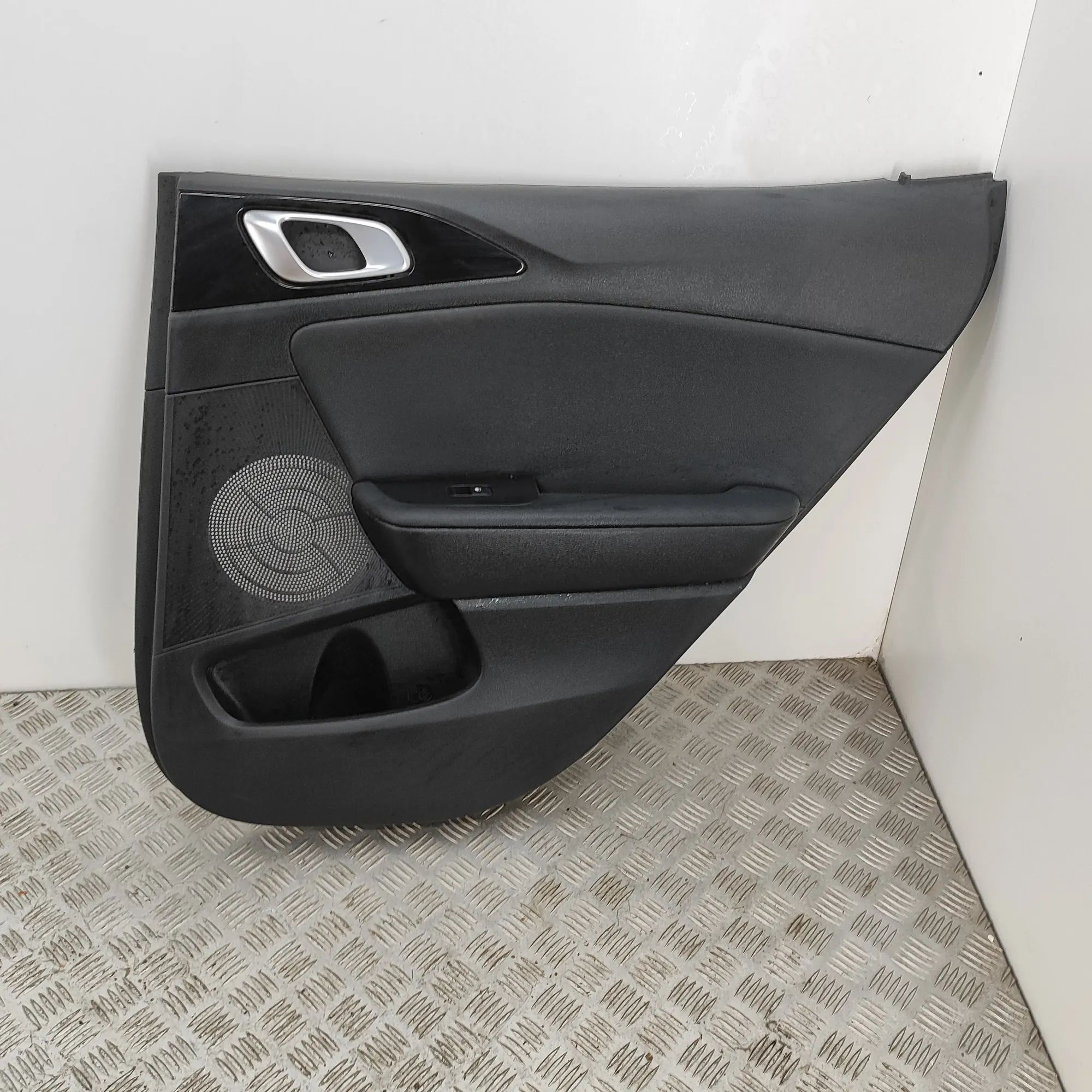 Kia Ceed (CD) Rear Right Door Panel Rear Right Door Panel — KIA XCEED (CD) (2020-.....