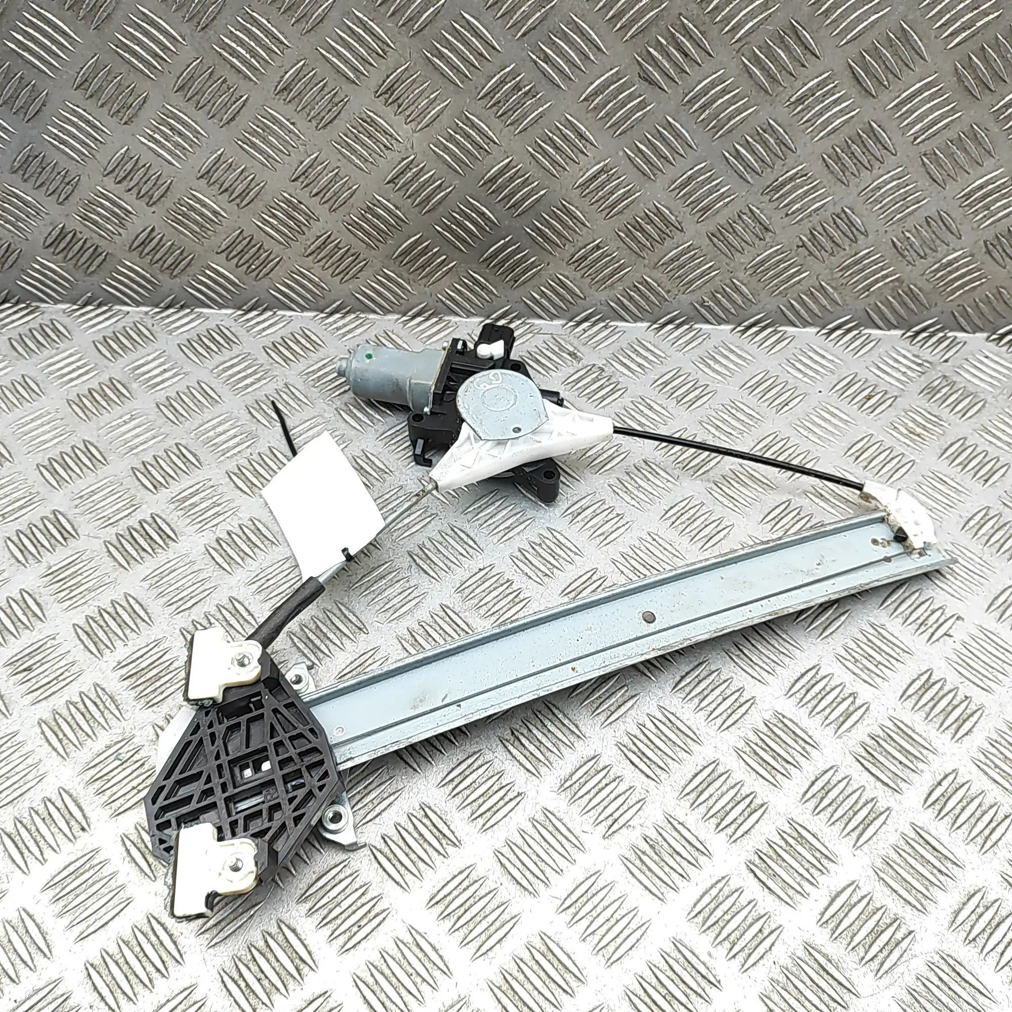 Subaru Forester Rear Right Door Window Regulator Rear Right Door Window Regulator — SUBARU FORES...
