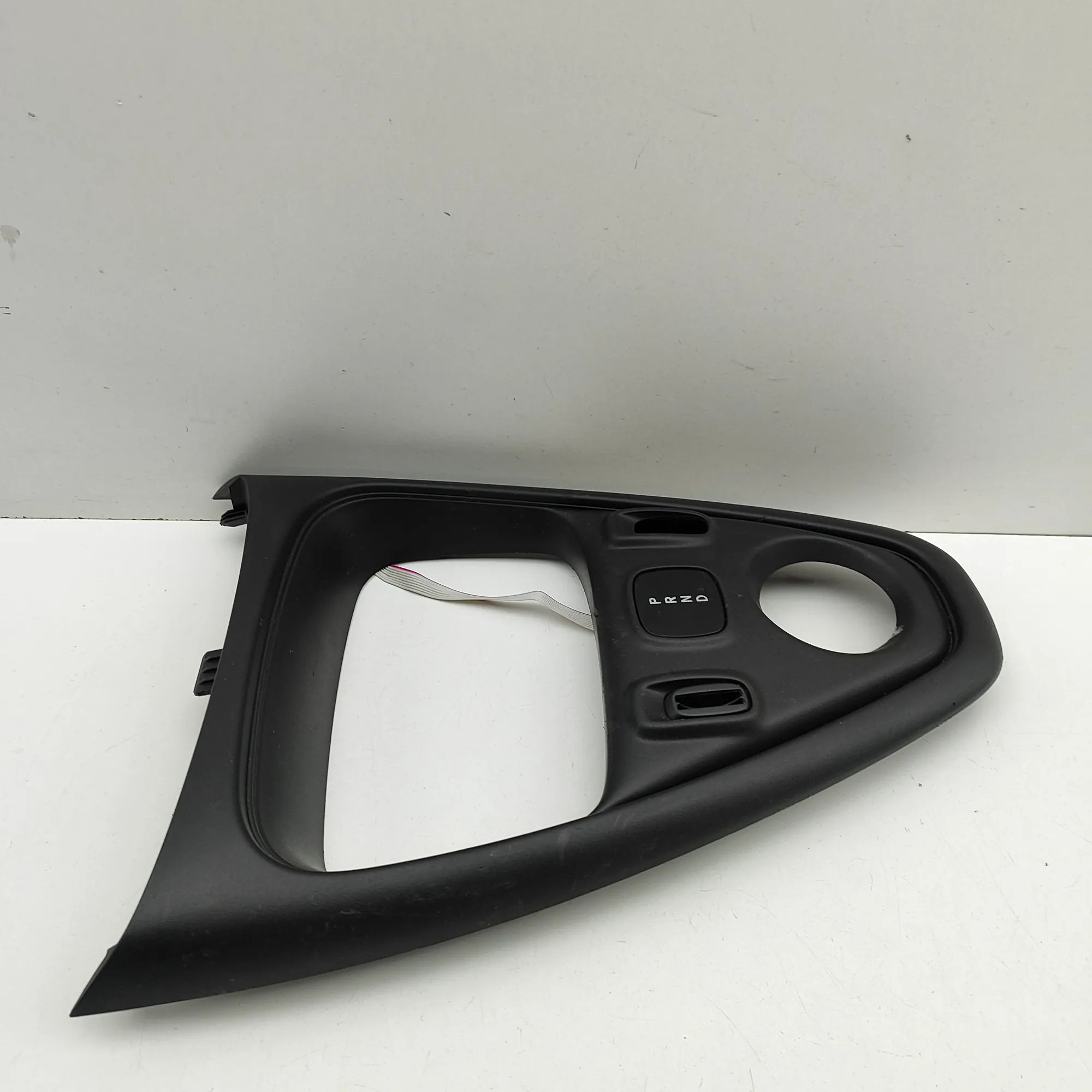 Smart ForTwo Gear Shifting Level Plastic Trim Gear Shifting Level Plastic Trim — SMART FORTWO...