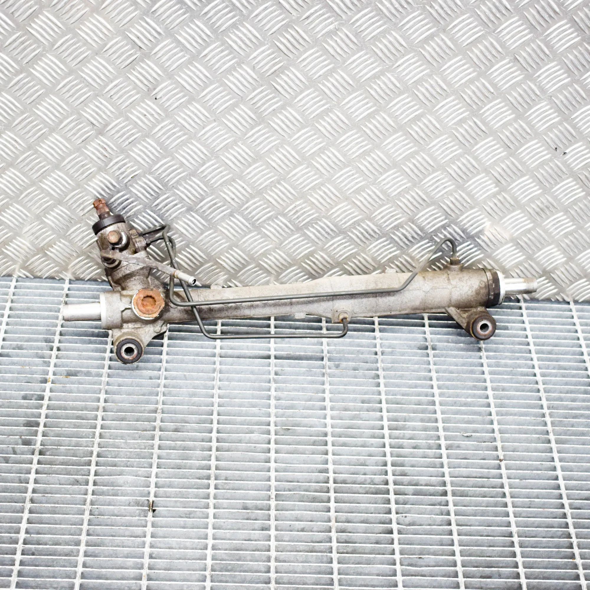 Suzuki Grand Vitara steering rack Steering Rack — SUZUKI GRAND (VITARA II JT, TE,...