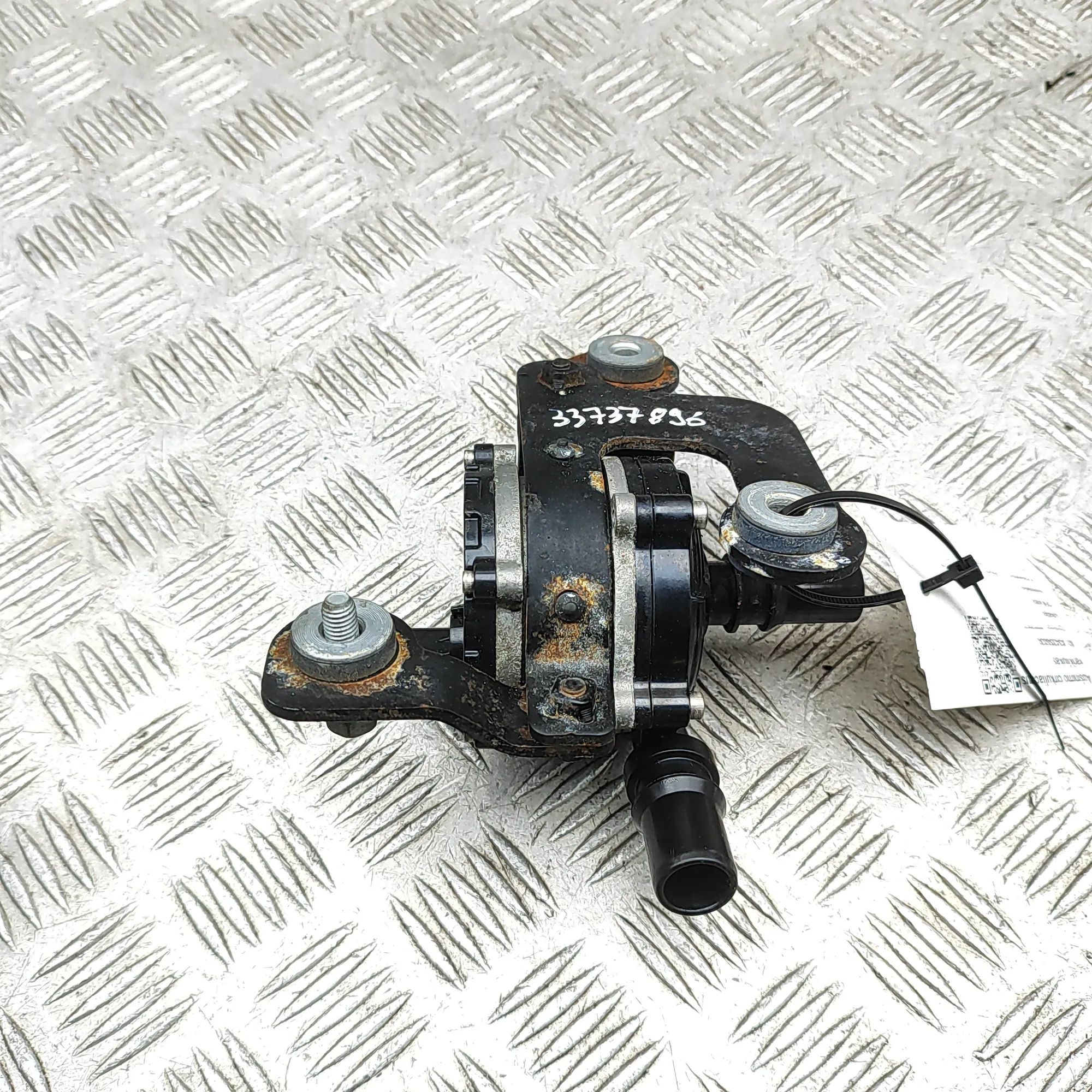 Hyundai Tucson Auxiliary Water Pump Auxiliary Water Pump — HYUNDAI TUCSON (NX4E, NX...