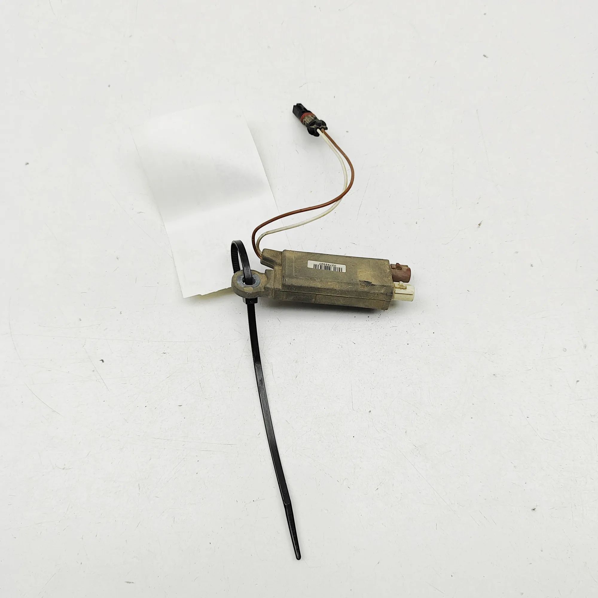Land Rover Range Rover (L405) Antenna Amplifier Antenna Amplifier — LAND ROVER RANGE ROVER (IV ...