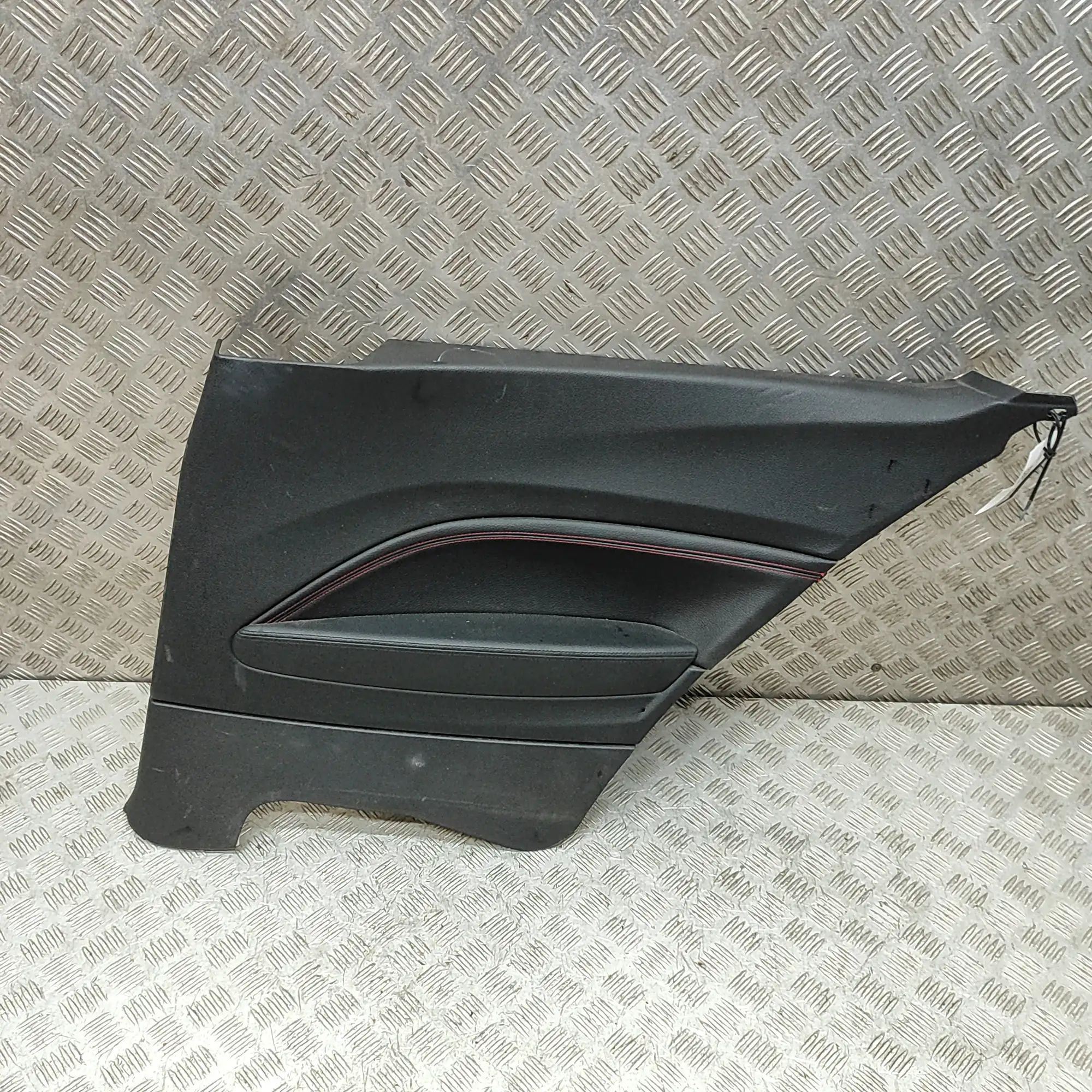 BMW 2 (F22 / F23) Rear Right Door Panel Rear Right Door Panel — BMW 2 SERIES COUPE (F22...