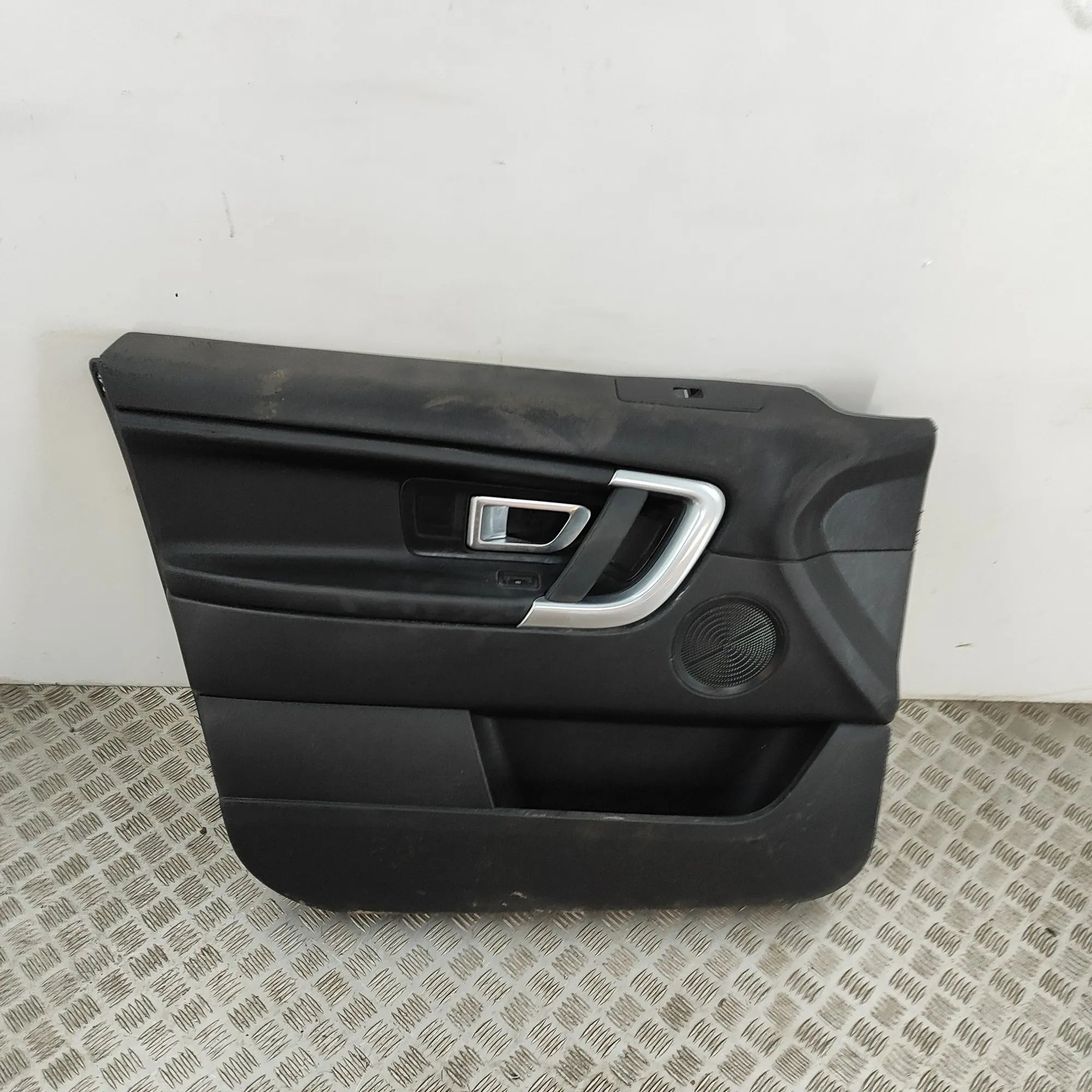 Land Rover Discovery Sport Front Left Door Panel Front Left Door Panel — LAND ROVER DISCOVERY SP...