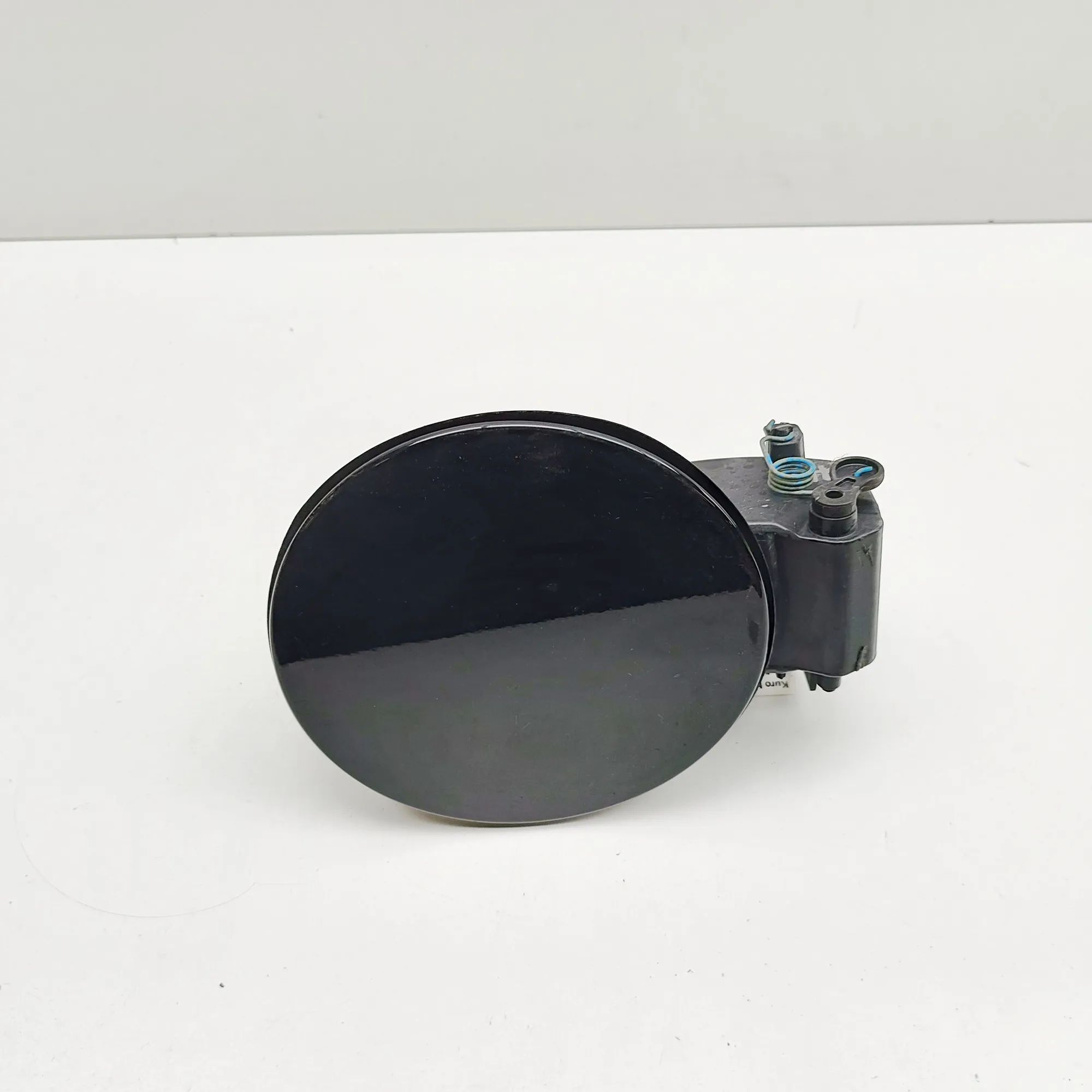 Cadillac Escalade Fuel Tank Flap Cap Fuel Tank Flap Cap — CADILLAC ESCALADE (2014-.....