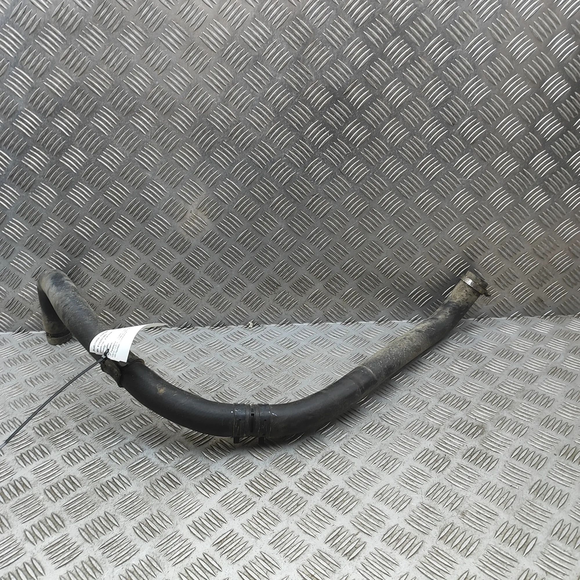 Ssangyong Rexton Jäähdytysnesteletku Coolant hose — SSANGYONG REXTON (W) (2012-...) ...