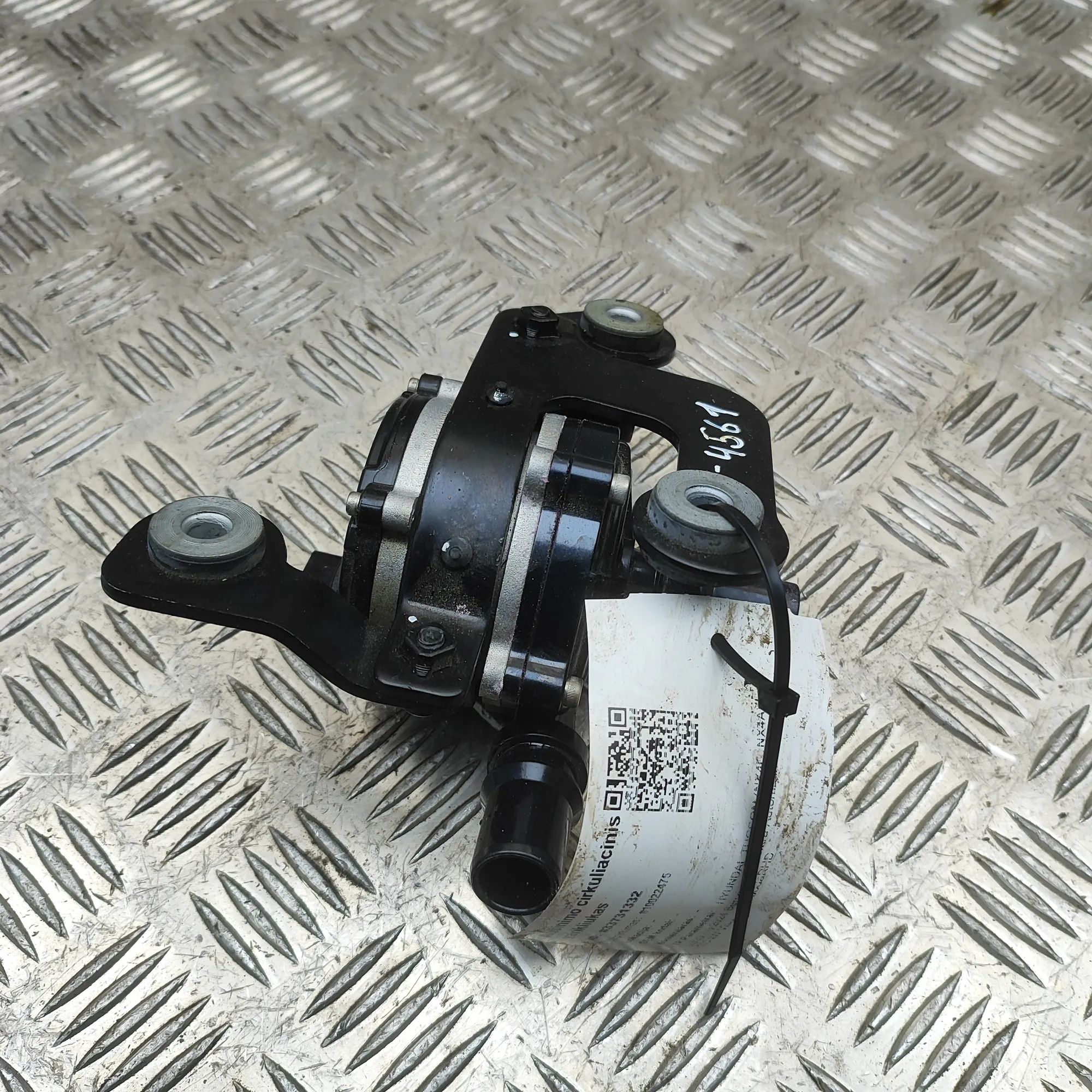 Hyundai Tucson Auxiliary Water Pump Auxiliary Water Pump — HYUNDAI TUCSON (NX4E, NX...