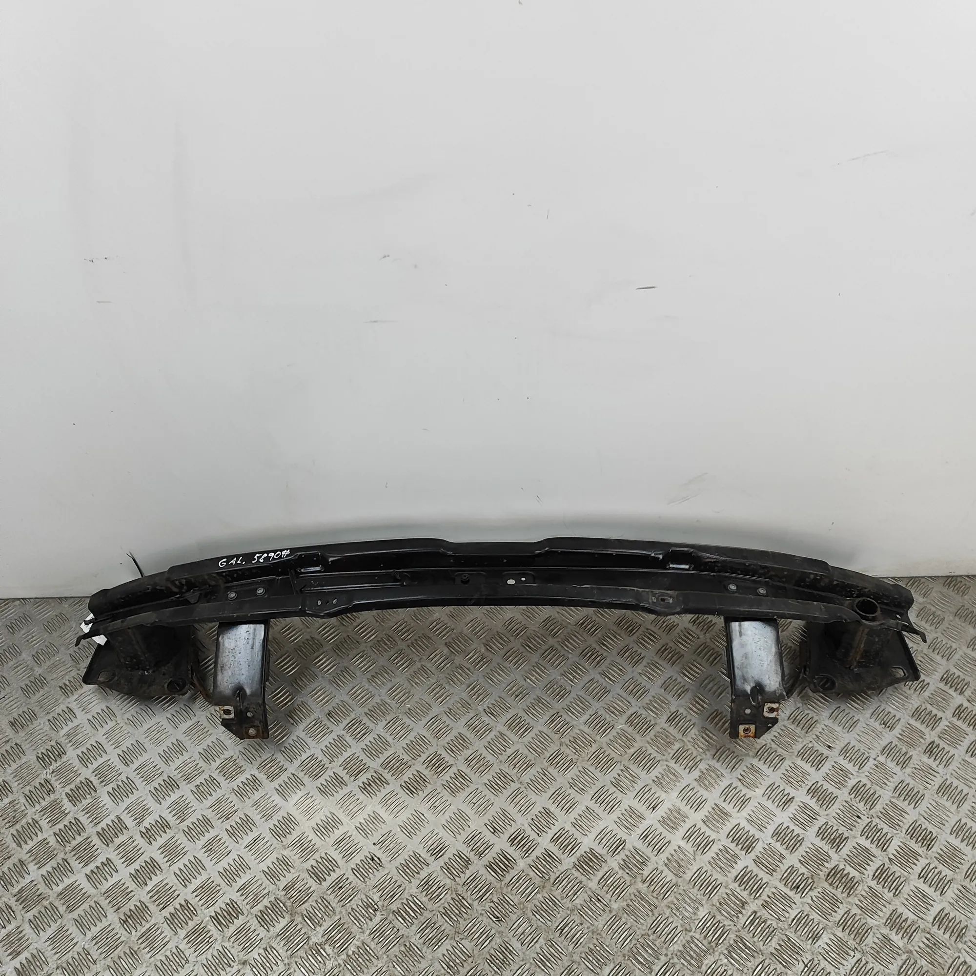 Land Rover Discovery Sport Rear Crash Reinforcement Bar Rear Crash Reinforcement Bar — LAND ROVER DISCO...
