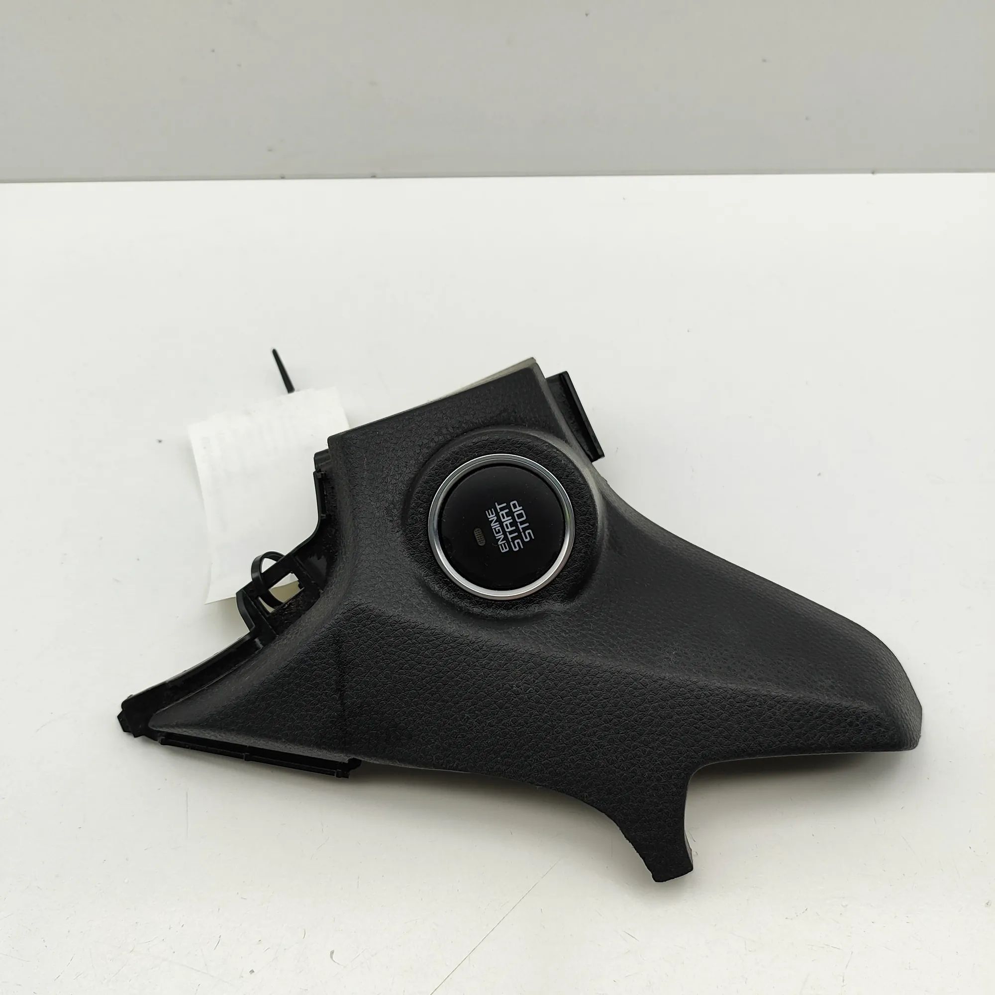Isuzu  D-Max Engine start button Engine start button — ISUZU D-MAX (II TFR, TFS)...