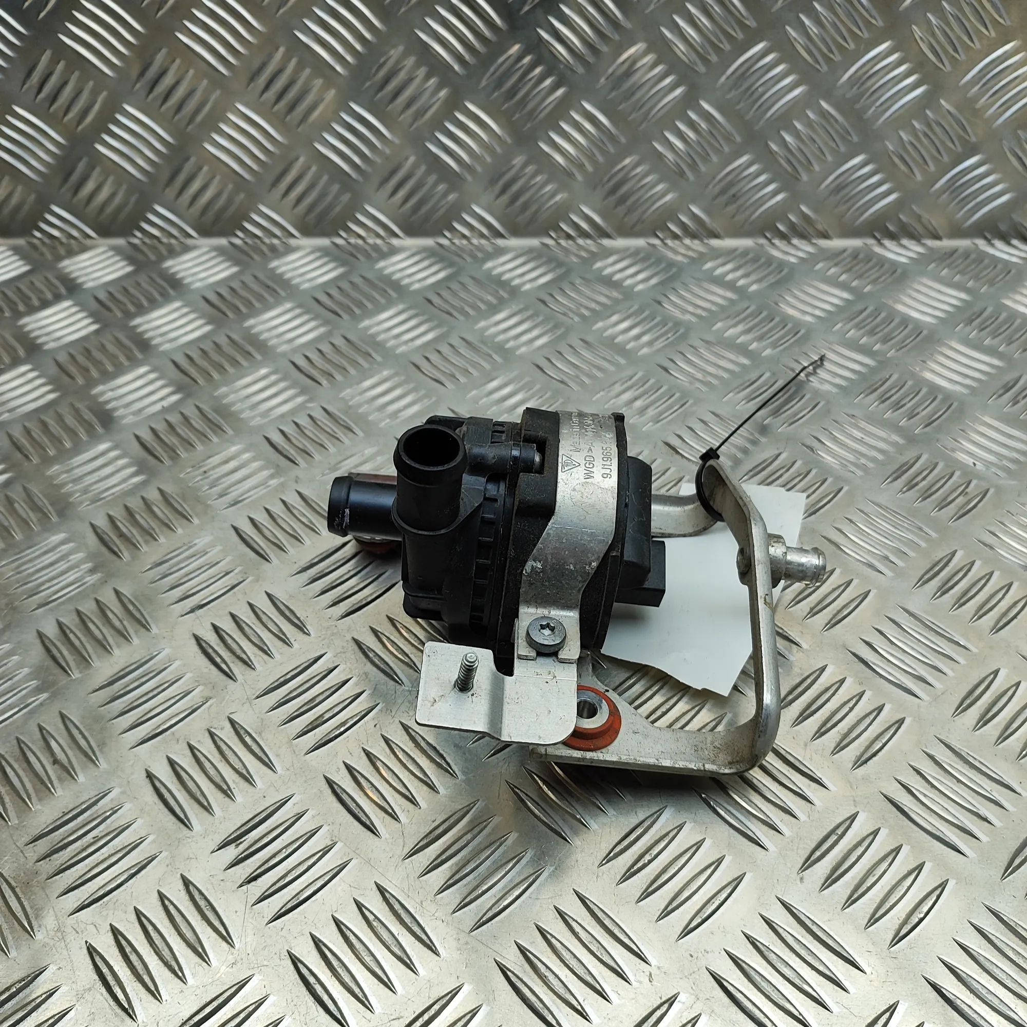 Porsche Taycan Auxiliary Water Pump
