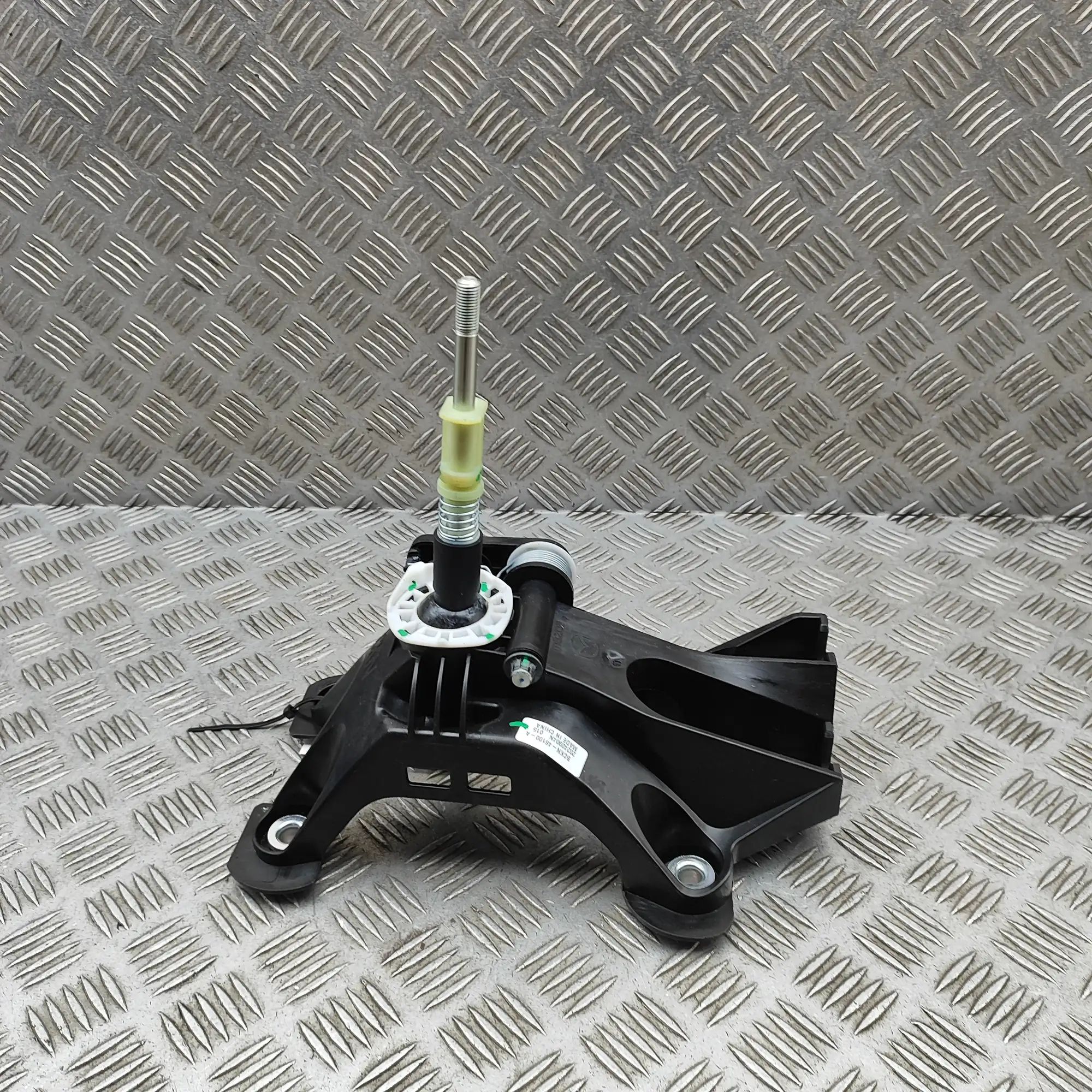 Mazda 3 (BP) Gear Shifting Mechanism Gear Shifting Mechanism — MAZDA 3 (Hatchback BP...