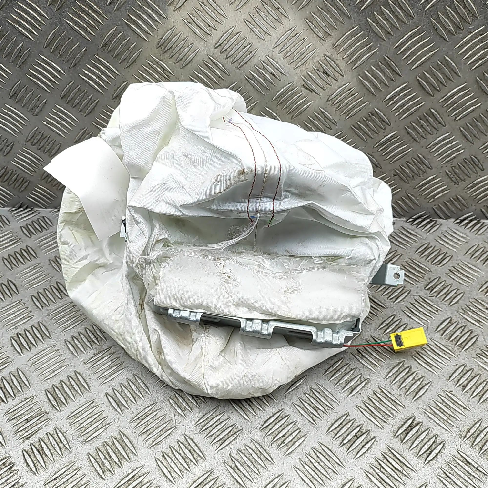 Isuzu  D-Max Dashboard Safety Bag SRS Dashboard Safety Bag SRS — ISUZU D-MAX (II TFR,...
