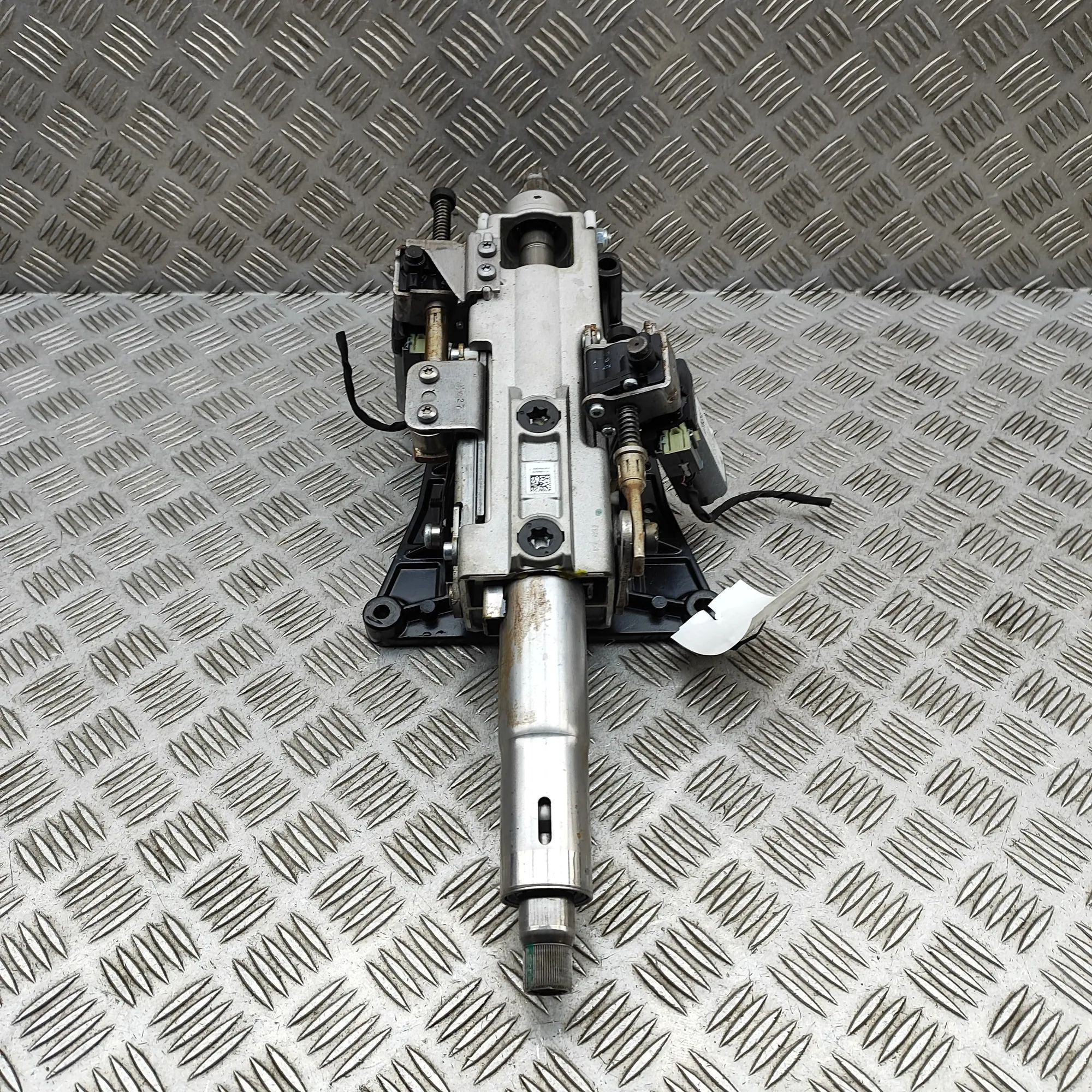Tesla Model X Steering Column Mechanism Steering Column Mechanism — TESLA MODEL X (2013...