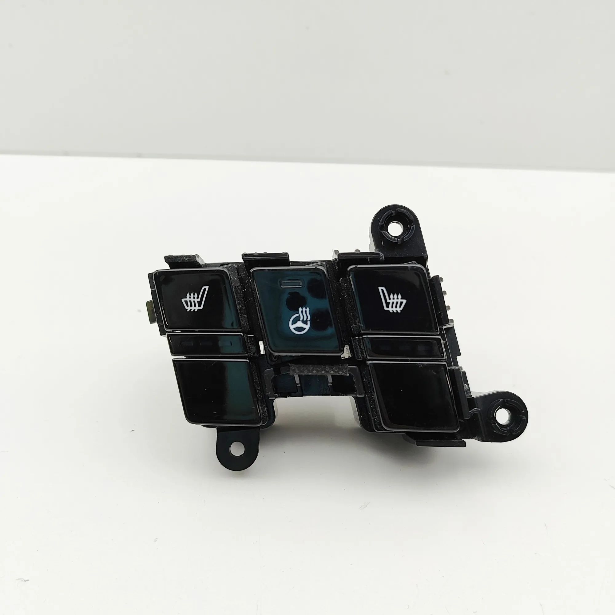 Kia Sportage Button Switch Panel Button Switch Panel — KIA SPORTAGE (V NQ5) (202...
