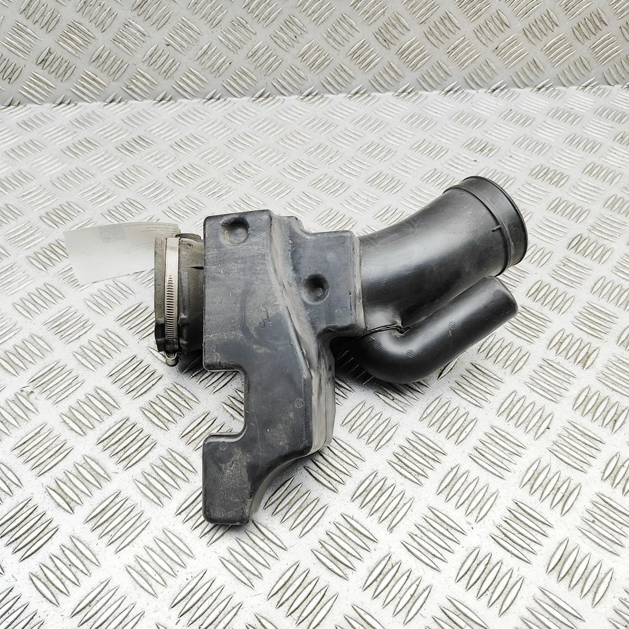 Jaguar XK Air Intake Tube Air Intake Tube — JAGUAR XK (Coupe X150) (2006-...