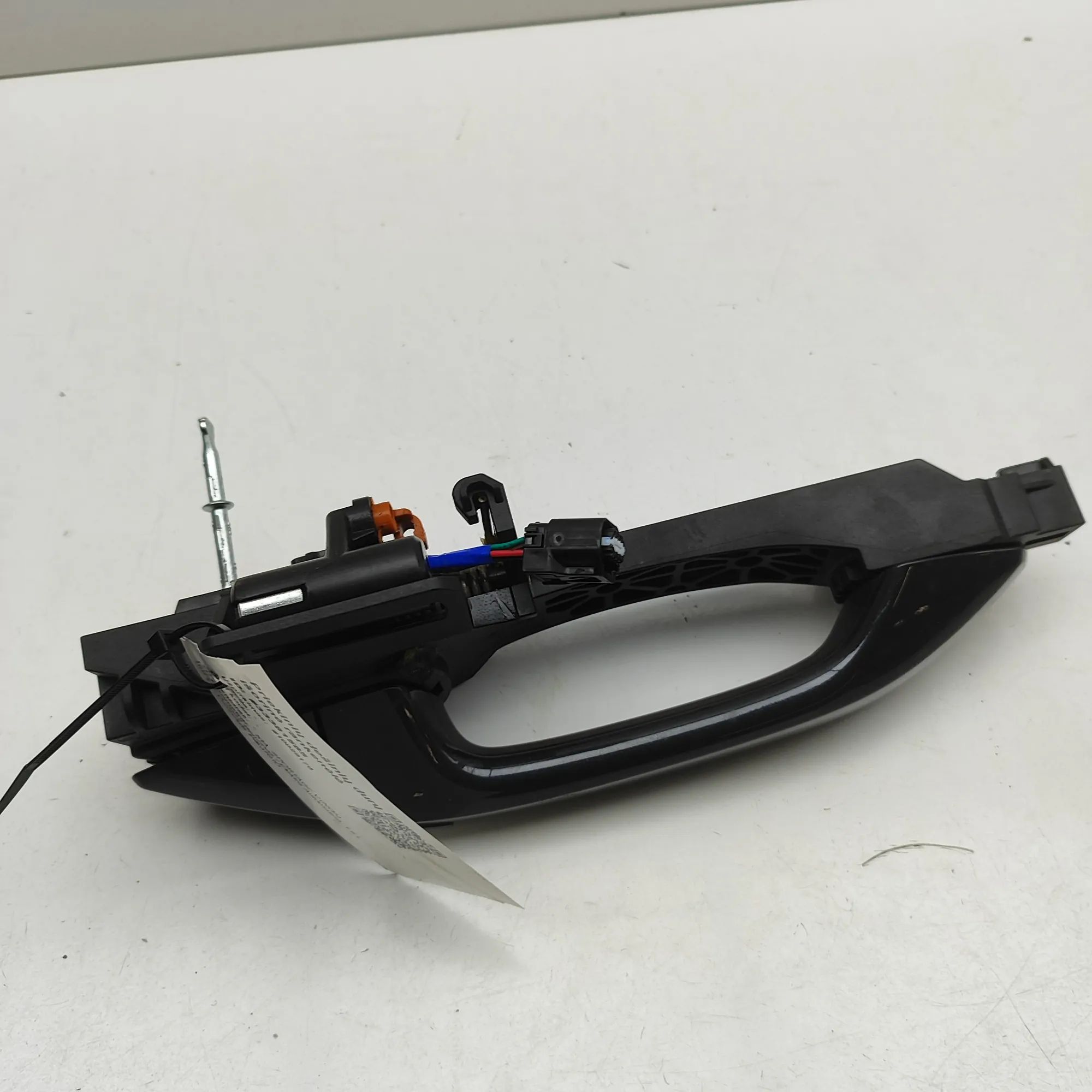 Kia Sportage Exterior door handle — front right Exterior door handle — front right — KIA SPORTA...