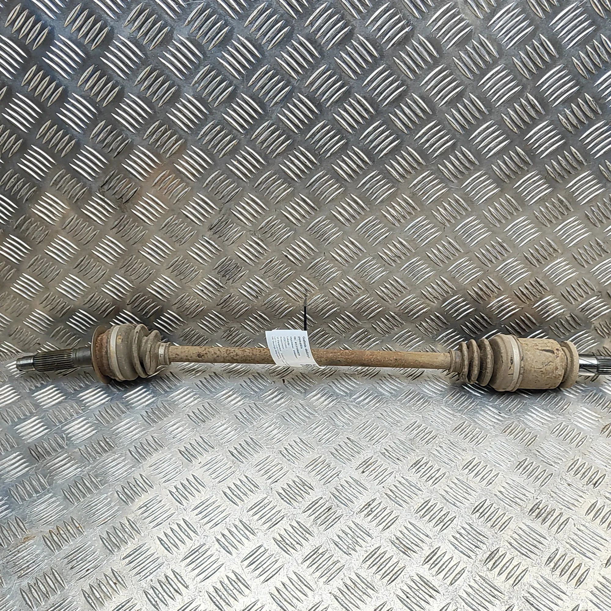 Subaru Forester Rear Right Driveshaft Rear Right Driveshaft — SUBARU FORESTER (V SK_)...