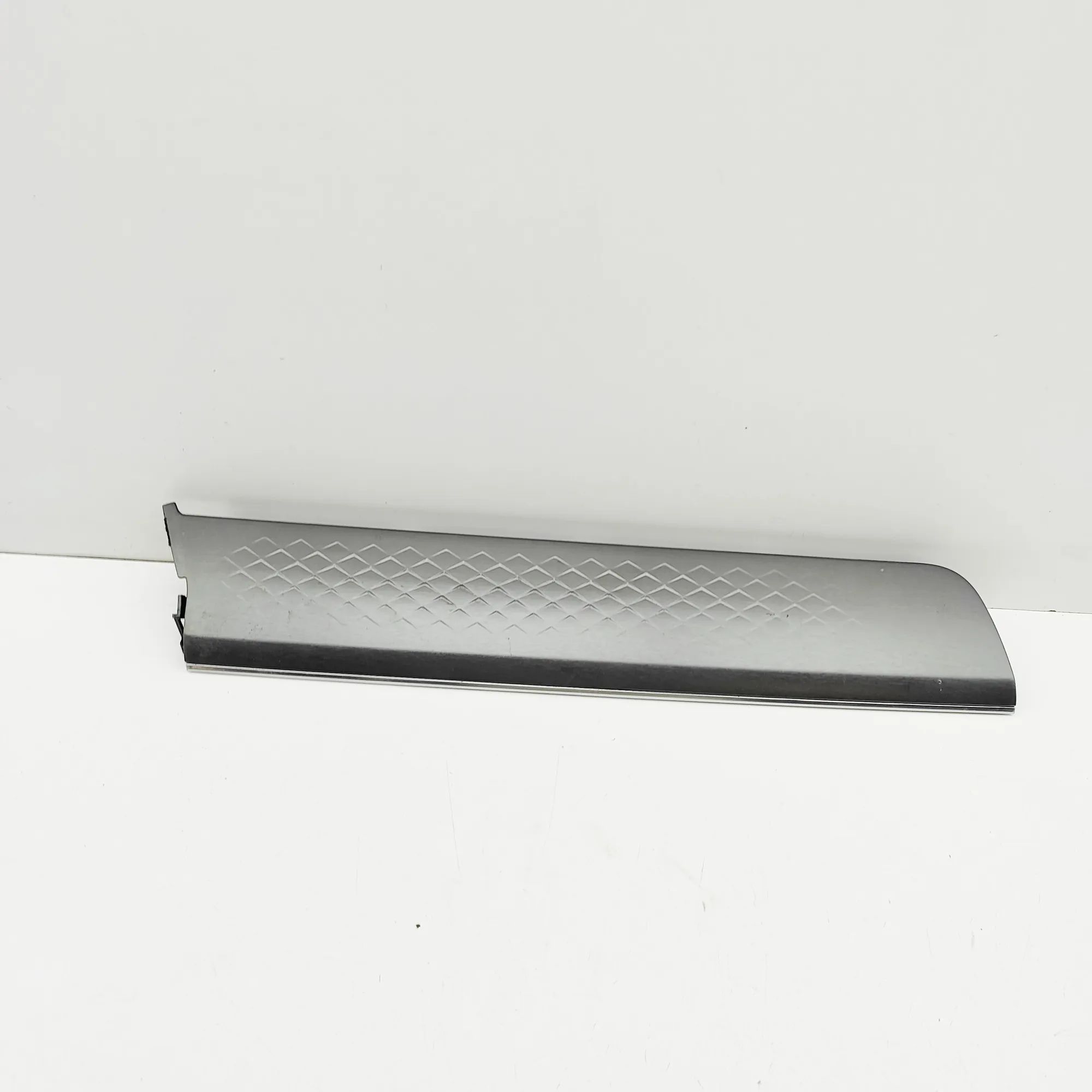 Kia Sorento Dashboard Trim Dashboard trim — KIA SORENTO (IV MQ4, MQ4A) (20...