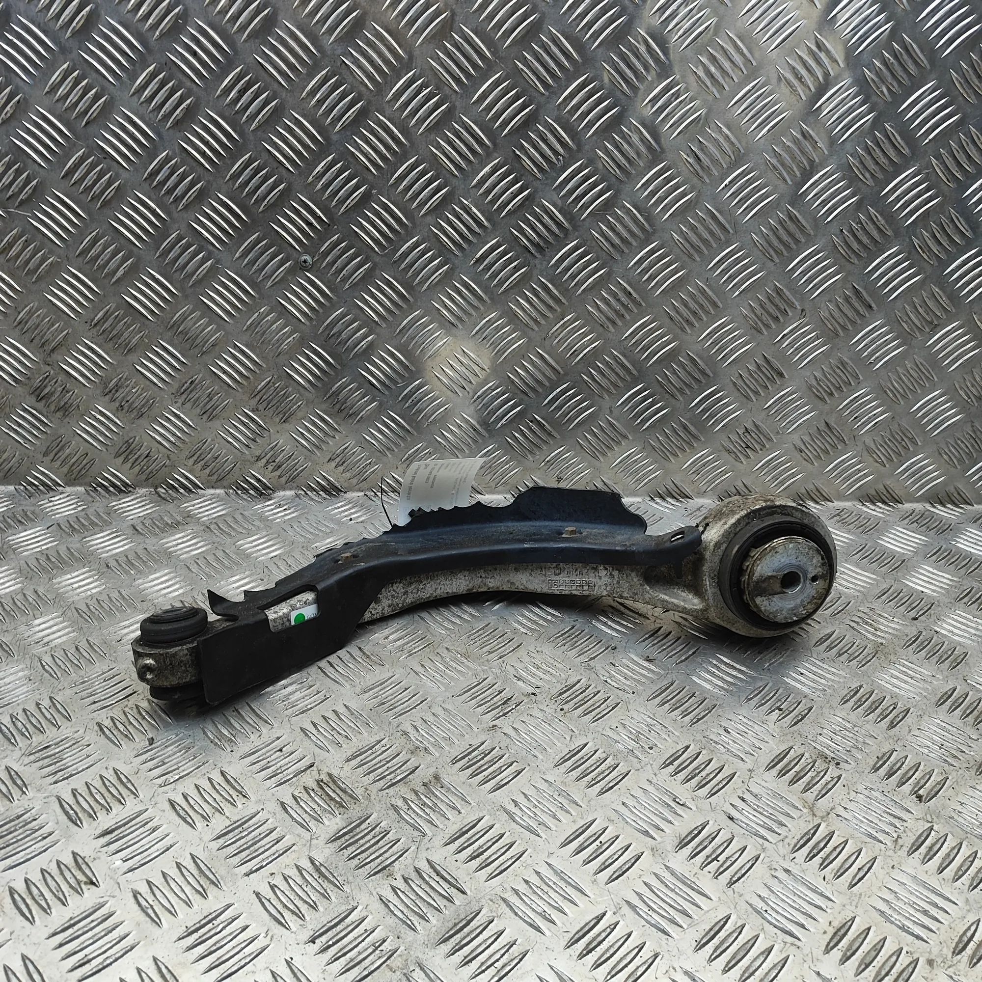 Jaguar XE Front Left Curved Control Arm Front Left Curved Control Arm — JAGUAR XE (X760...