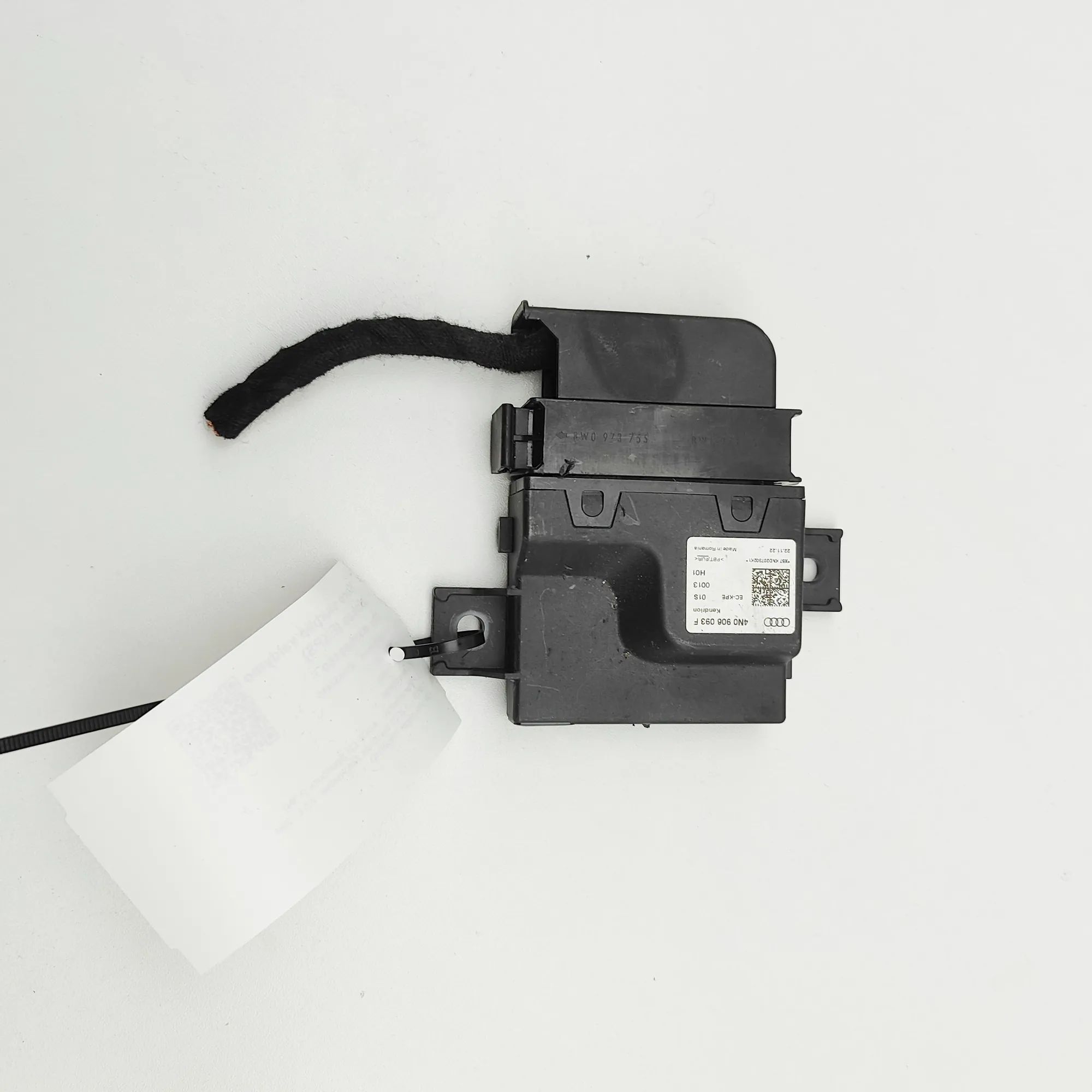Audi Q3 (F3) Fuel Pump Control Unit Fuel Pump Control Unit — AUDI Q3 (Sportback F3N...