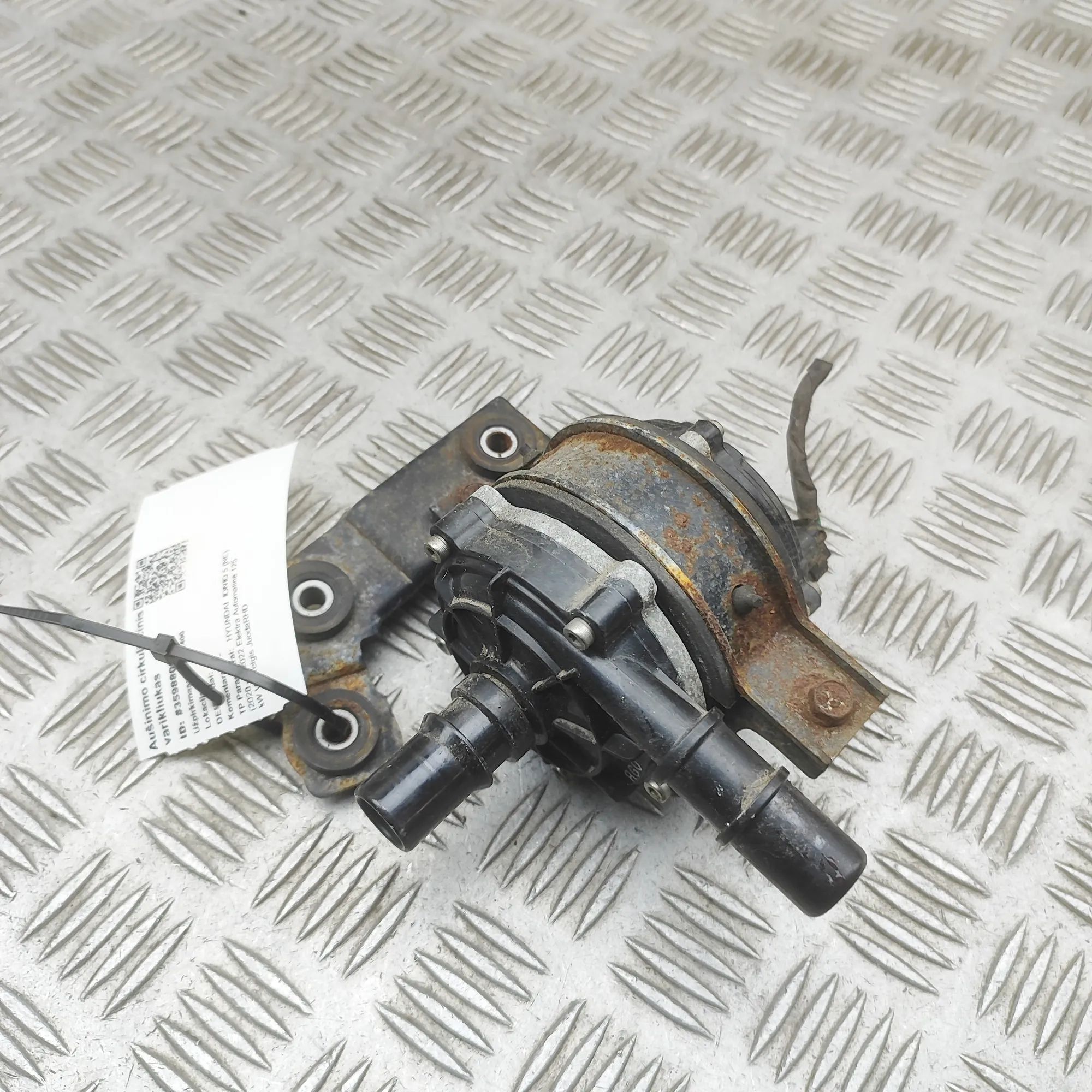 Hyundai Ioniq Auxiliary Water Pump Auxiliary Water Pump — HYUNDAI IONIQ (5 NE) (20...