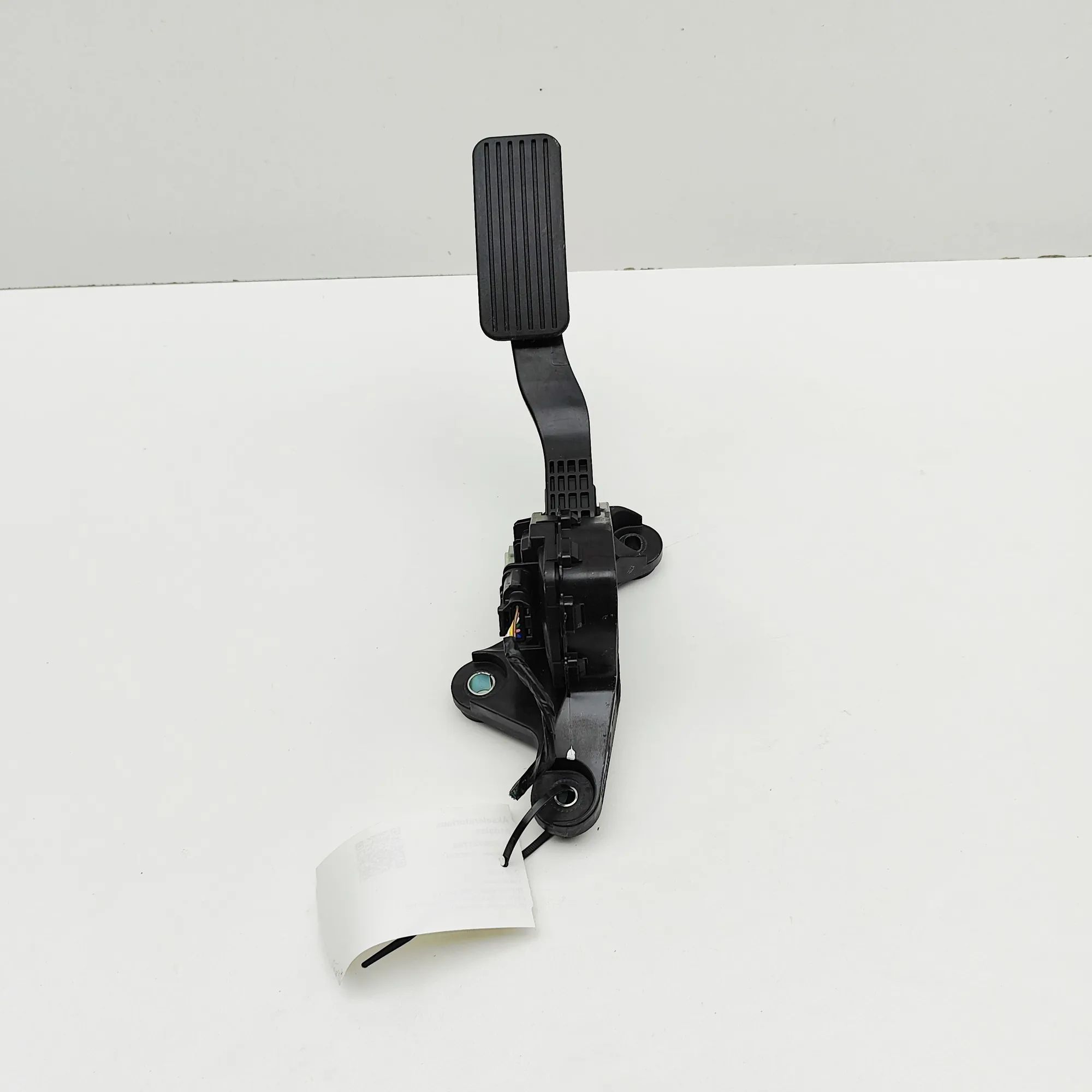 Kia Niro Throttle Pedal Throttle Pedal — KIA NIRO (II) (2022-...) — 351...