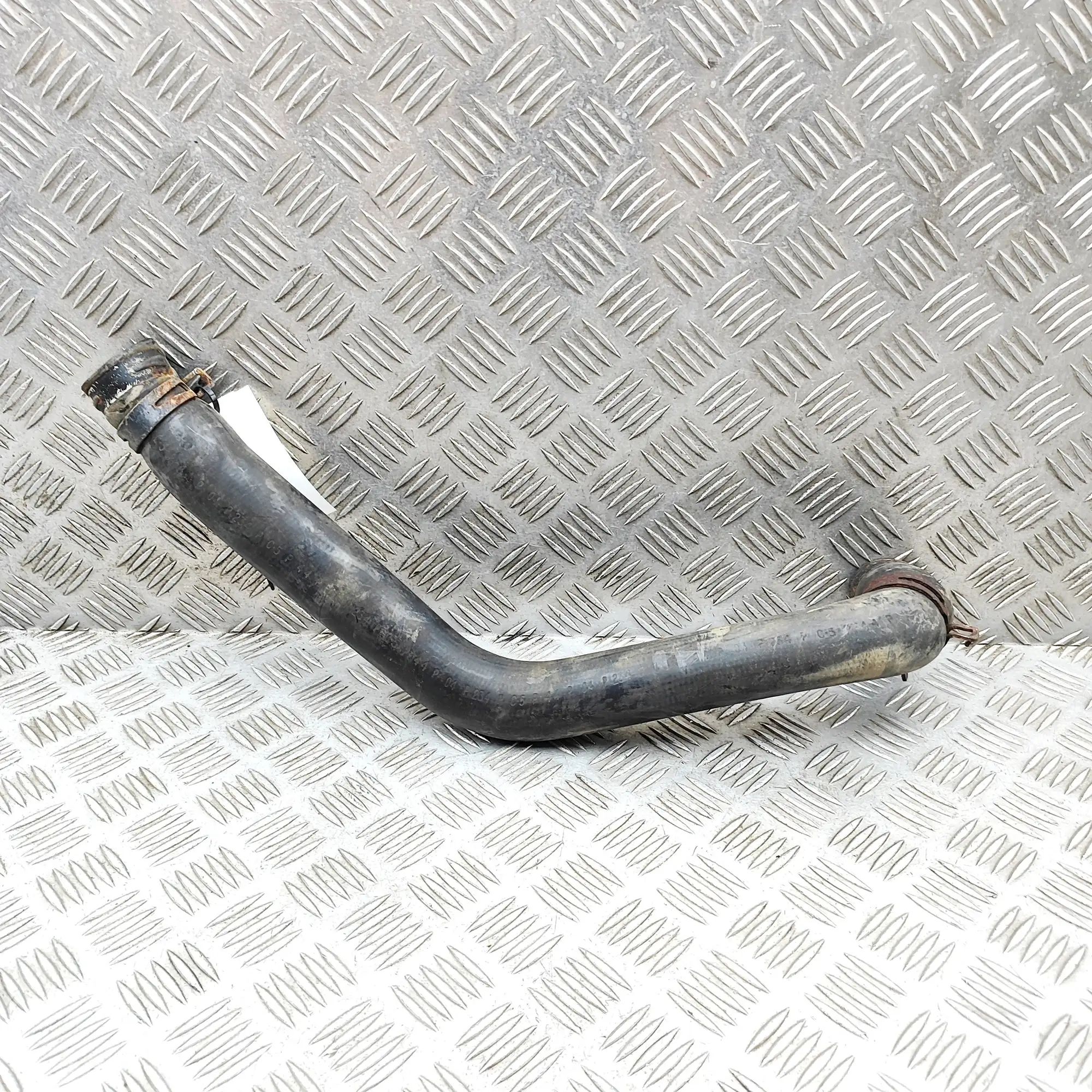 Jaguar XK Jäähdytysnesteletku Coolant hose — JAGUAR XK (8 Coupe X100) (1996-2...