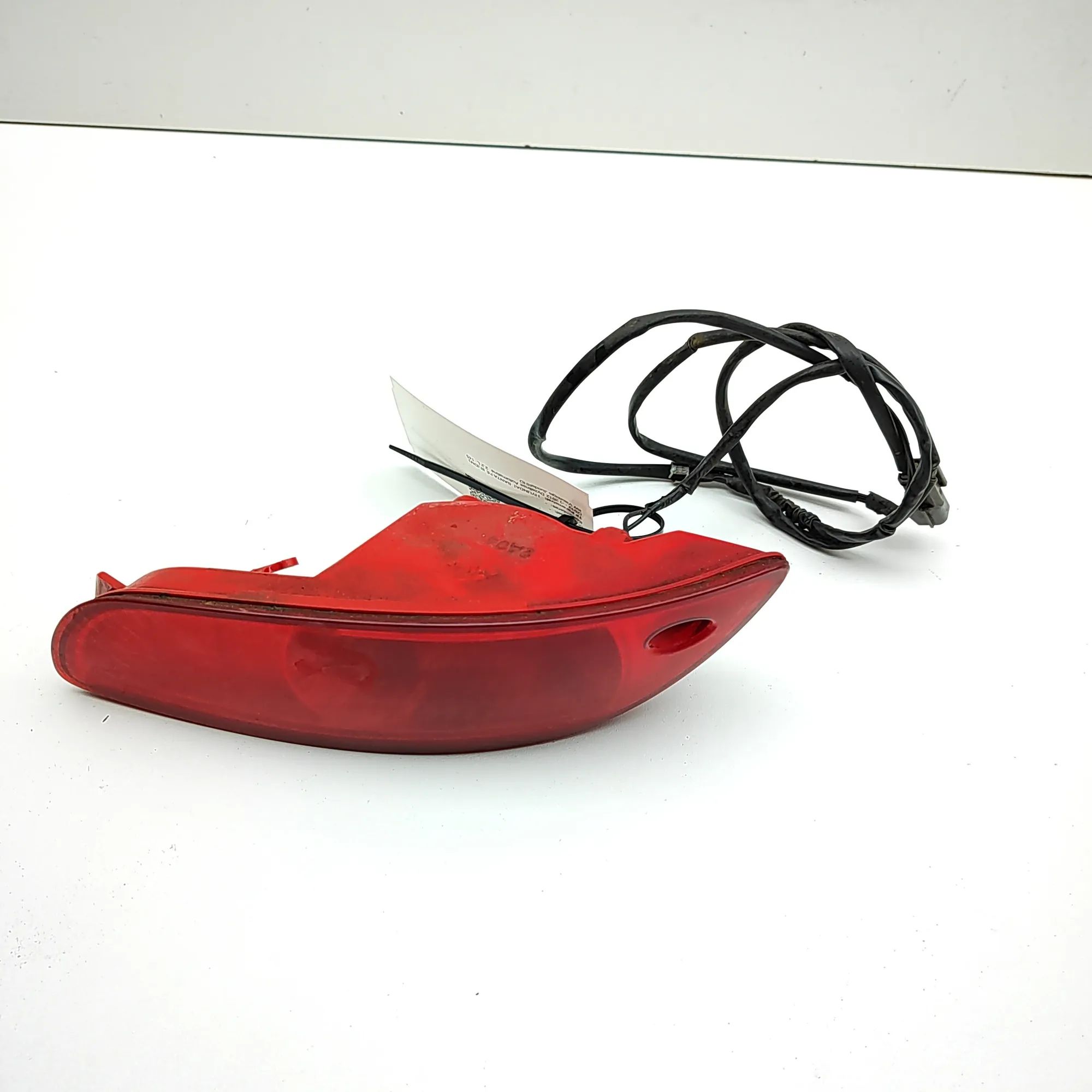 Hyundai Santa Fe Rear Right Fog Light Rear Right Fog Light — HYUNDAI SANTA (FÉ II CM)...