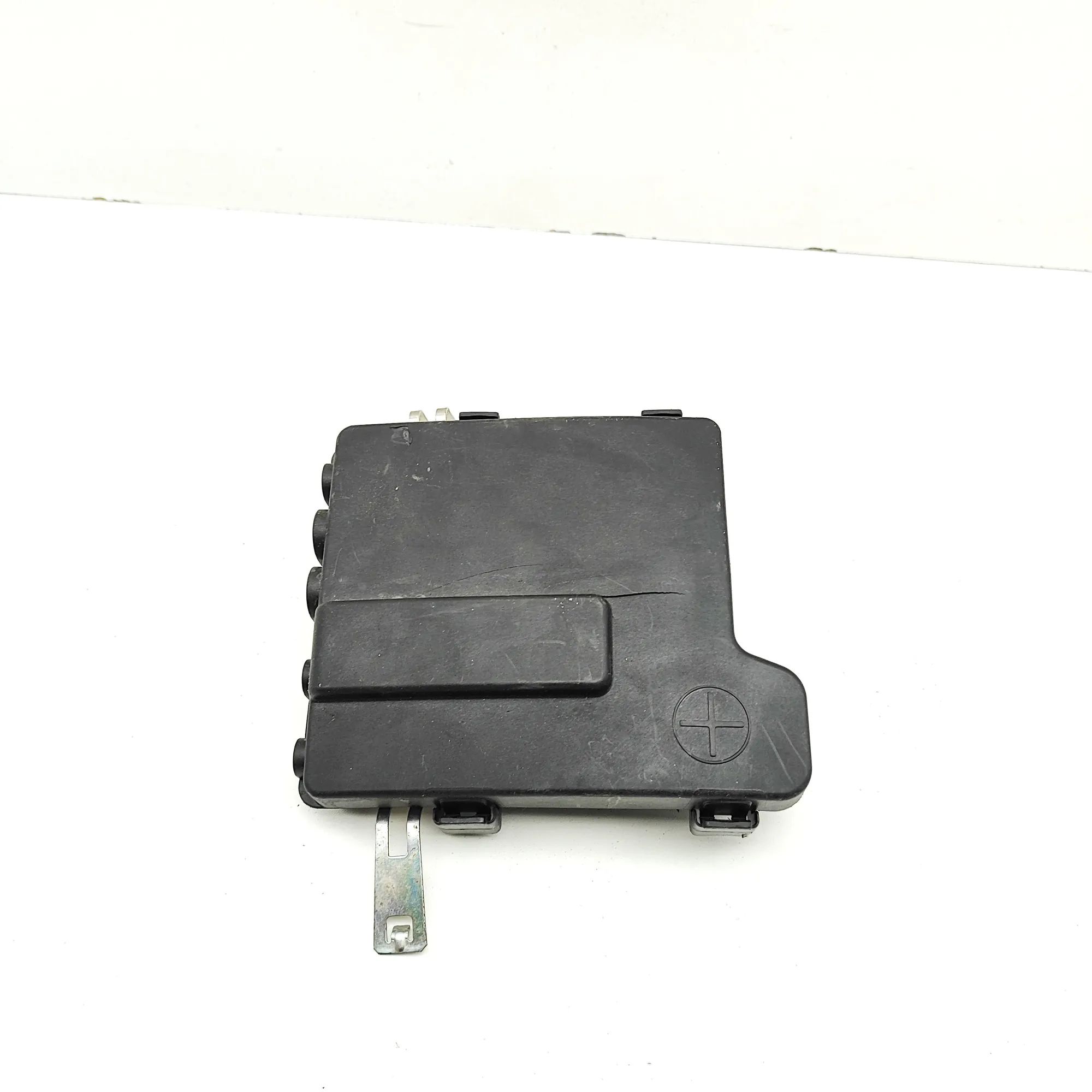Iveco Daily Voltage Control Unit Voltage Control Unit — IVECO DAILY (VI Van) (20...