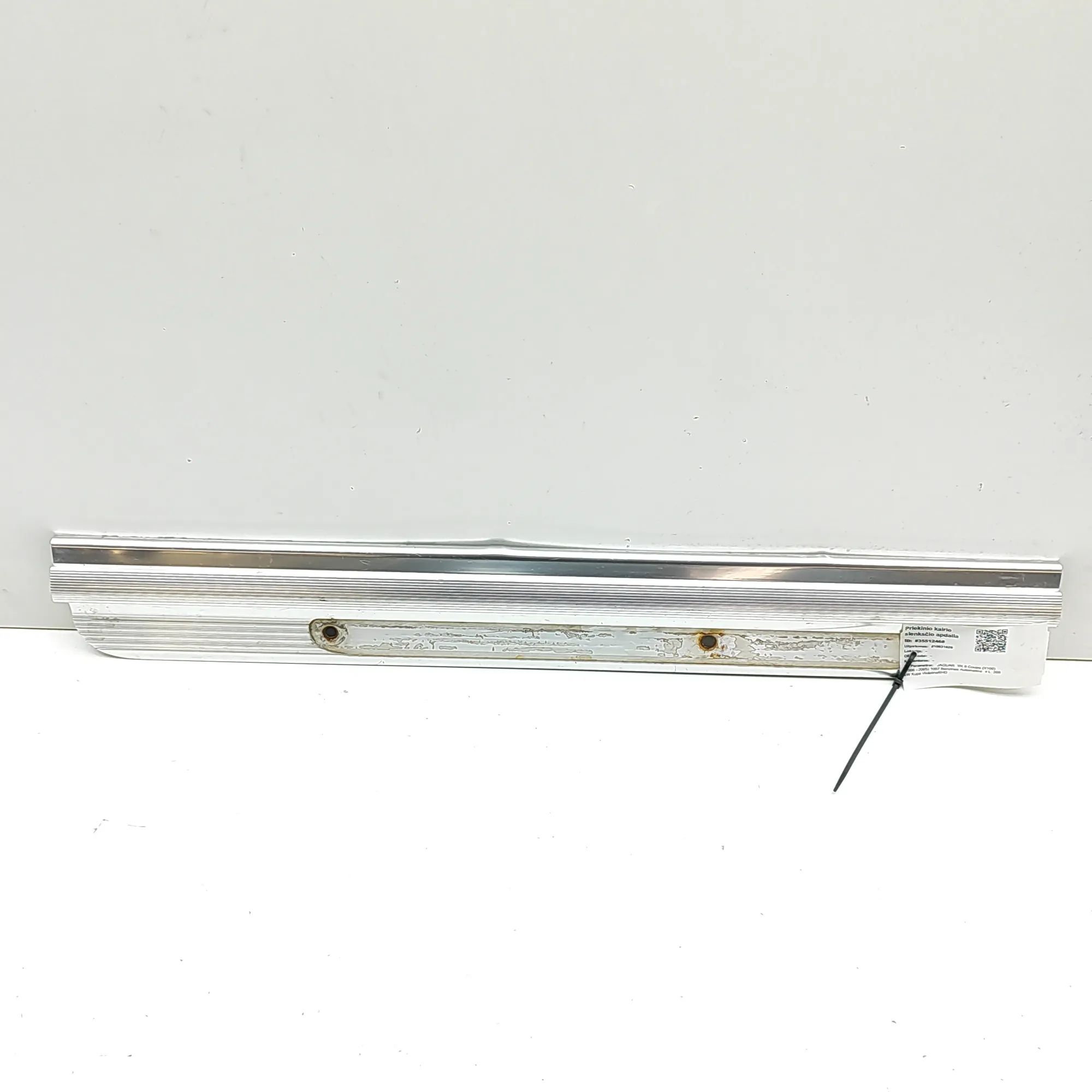 Jaguar XK Sill trim — front left Sill trim — front left — JAGUAR XK (8 Coupe X10...