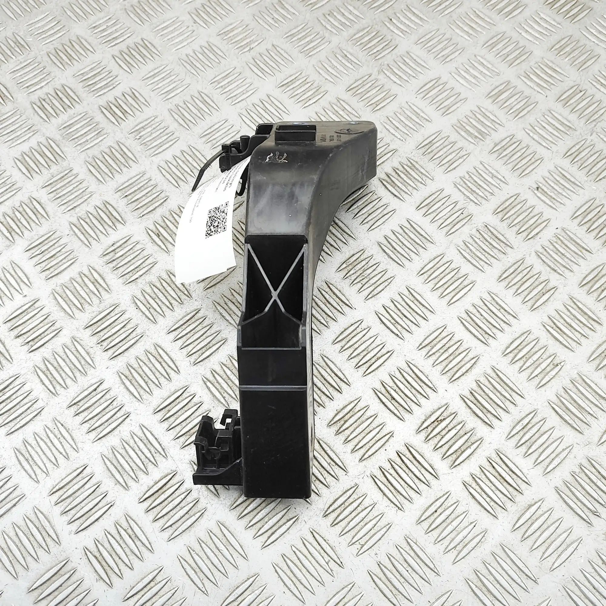 Kia Niro Right Headlight Bracket Right Headlight Bracket — KIA NIRO (II) (2022-....