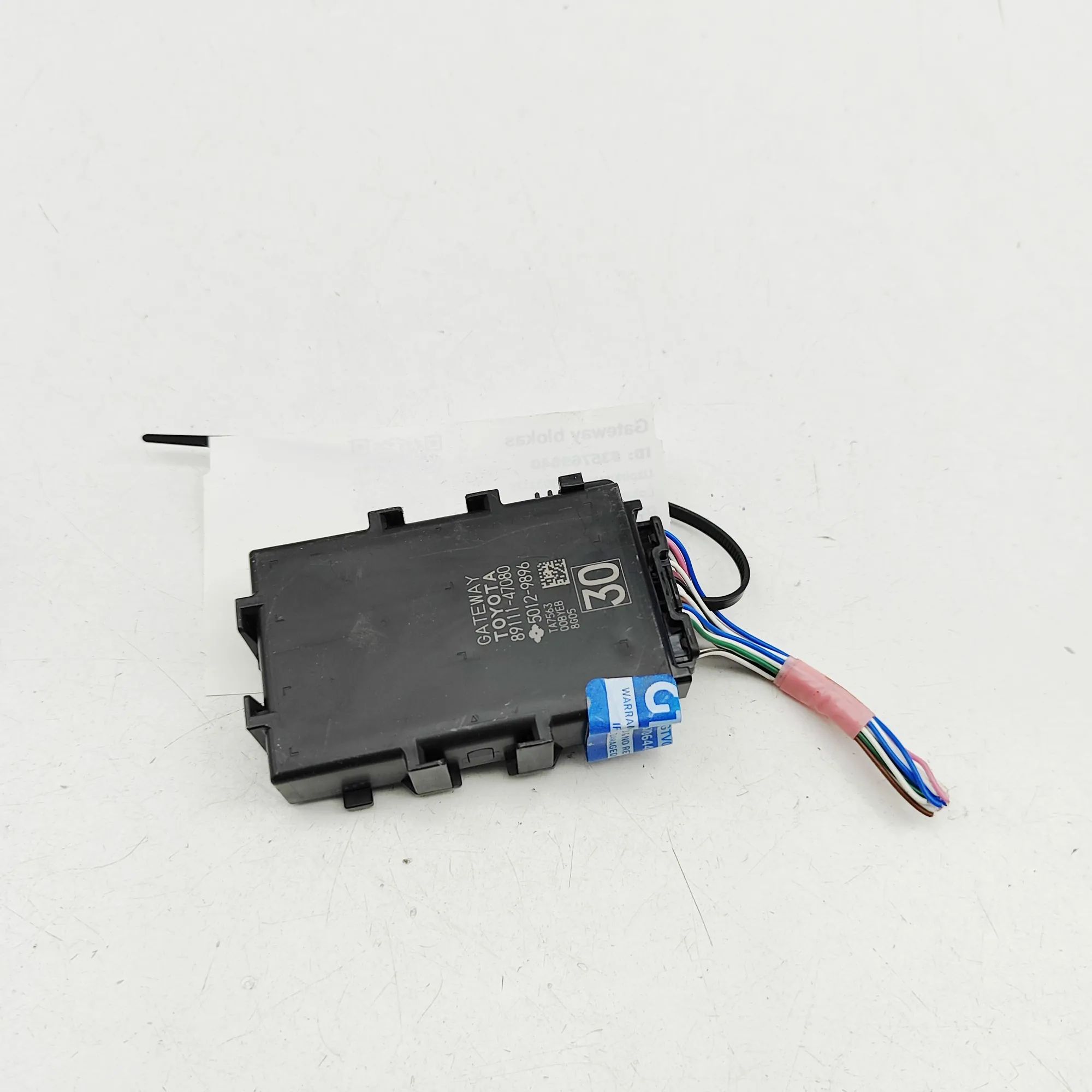 Toyota Land Cruiser 150 Gateway Control Unit Gateway Control Unit — TOYOTA LAND CRUISER (_J1...