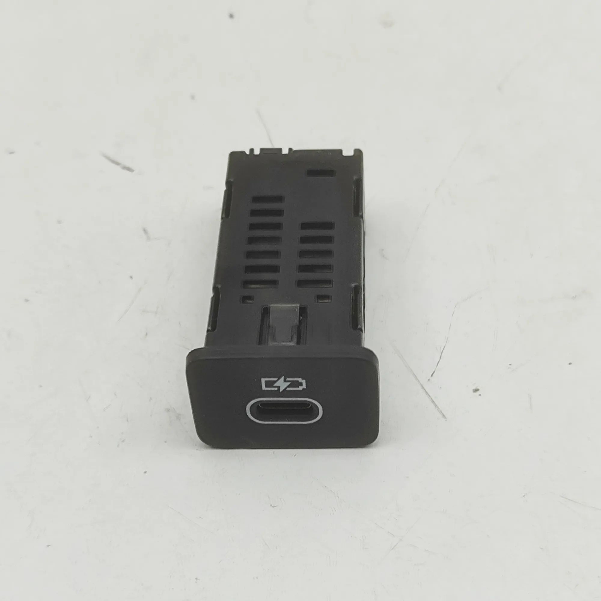 Land Rover Range Rover Evoque USB USB — LAND ROVER RANGE ROVER EVOQUE (L551) (201...
