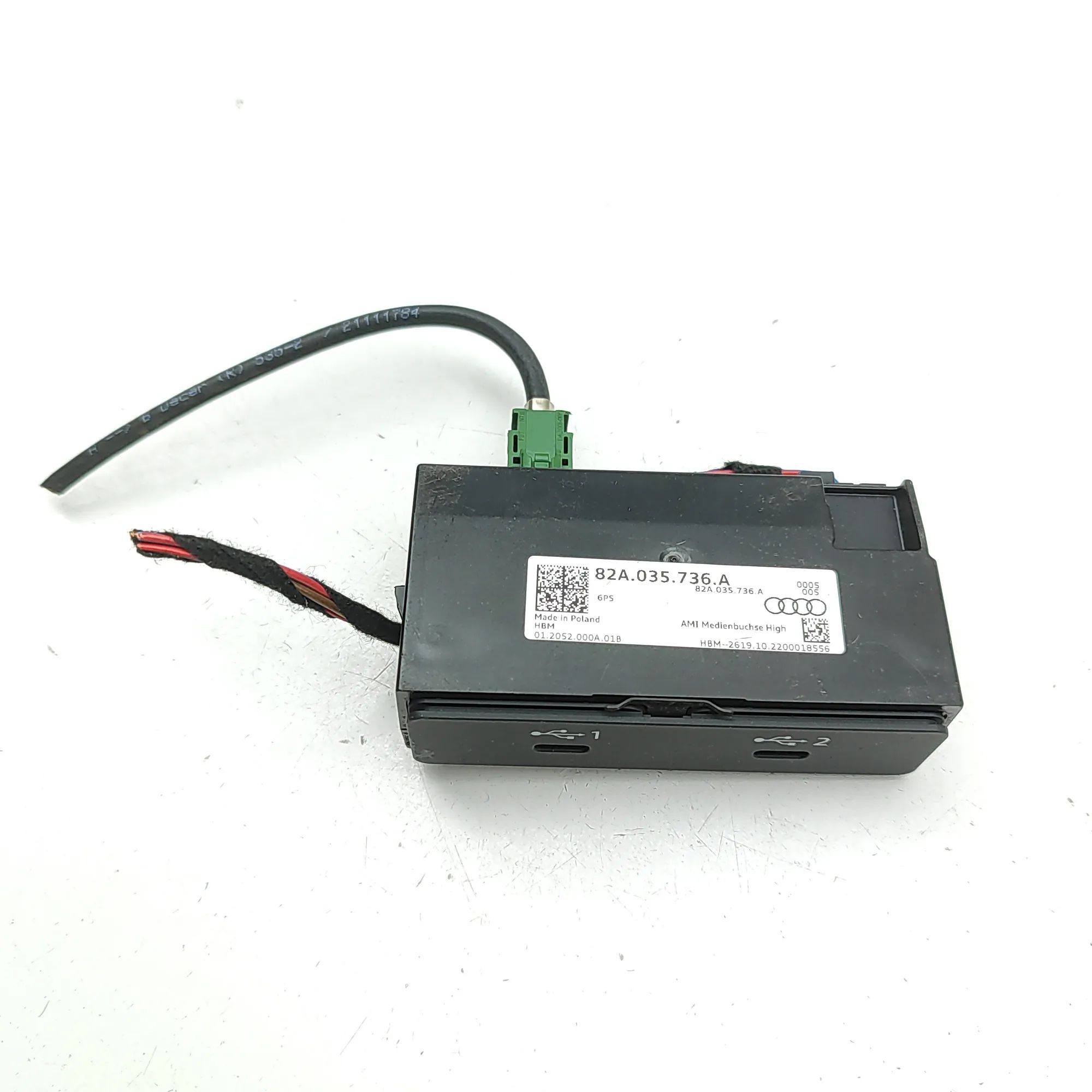 Porsche Taycan USB