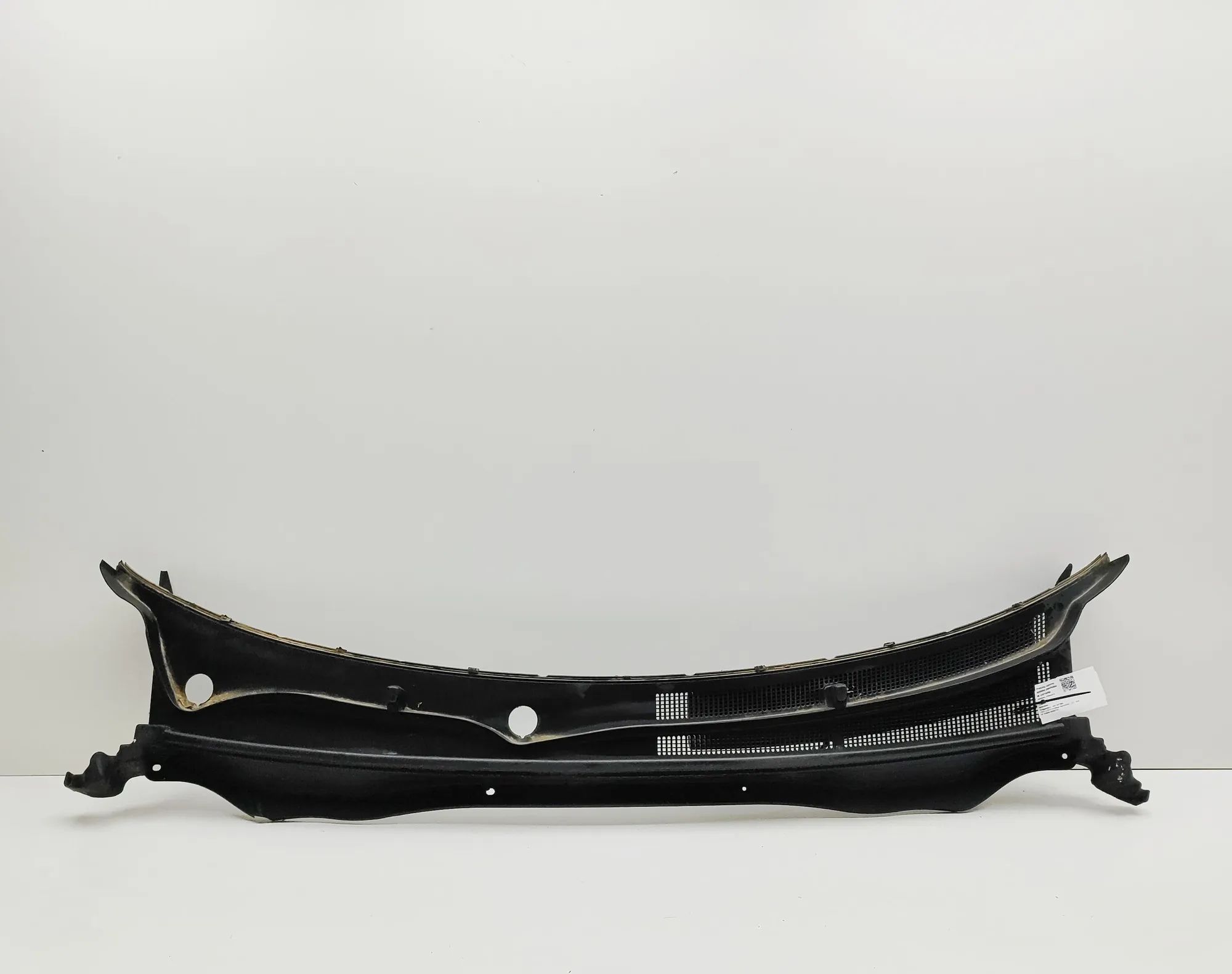 Kia Optima (JF) Front Wiper Cowl Trim Front Wiper Cowl Trim — KIA OPTIMA (2015-...) —...