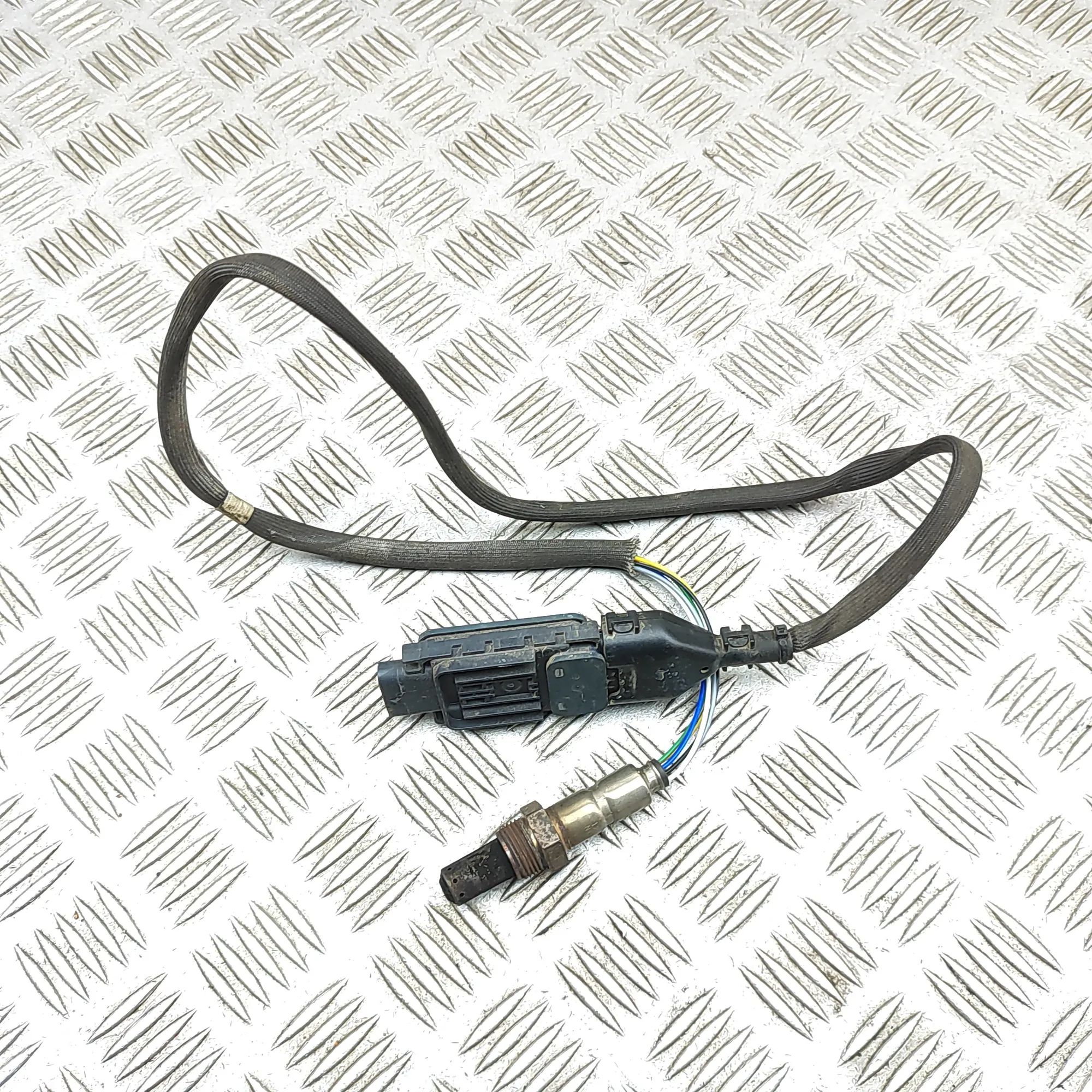 Audi Q3 (F3) Lambda Oxygen Sensor Lambda Oxygen Sensor — AUDI Q3 (F3) (2018-...) ...