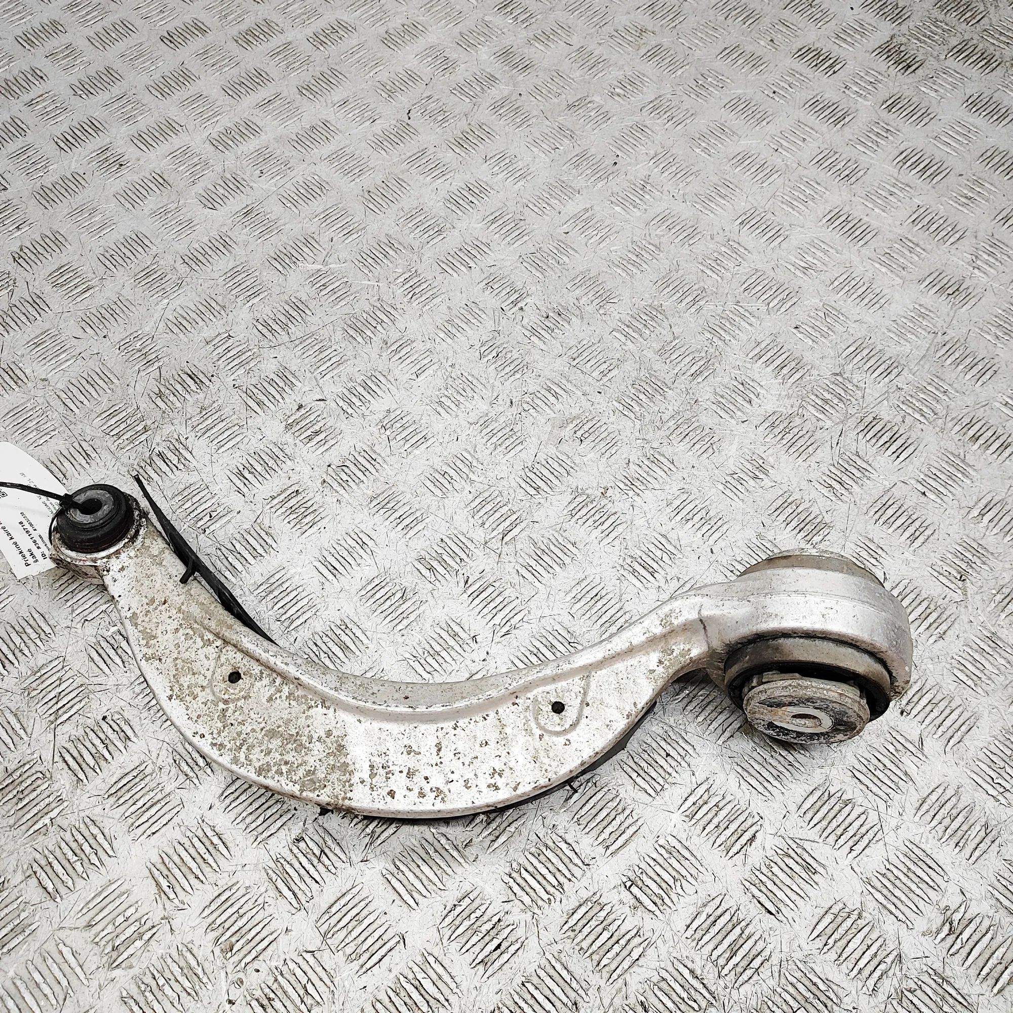 Jaguar XE Front Left Curved Control Arm Front Left Curved Control Arm — JAGUAR XE (X760...