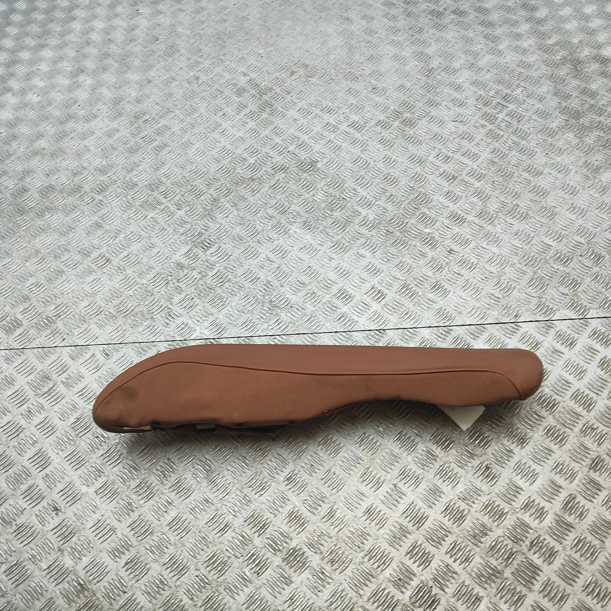 Maserati Ghibli Rear Left Seat Trim Rear Left Seat Trim — MASERATI GHIBLI (M157) (2...