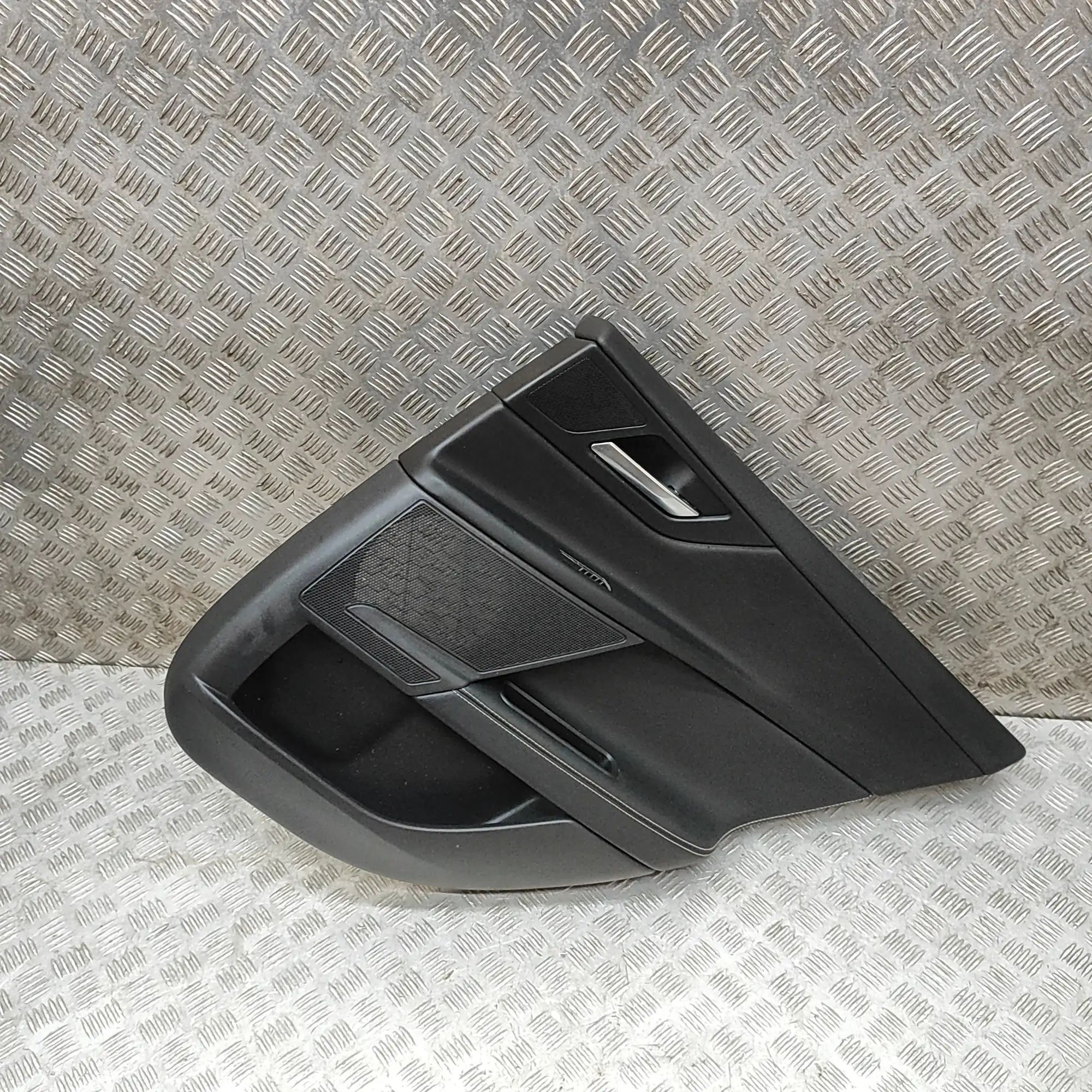 Jaguar XE Rear Right Door Panel Rear Right Door Panel — JAGUAR XE (X760) (2015-...