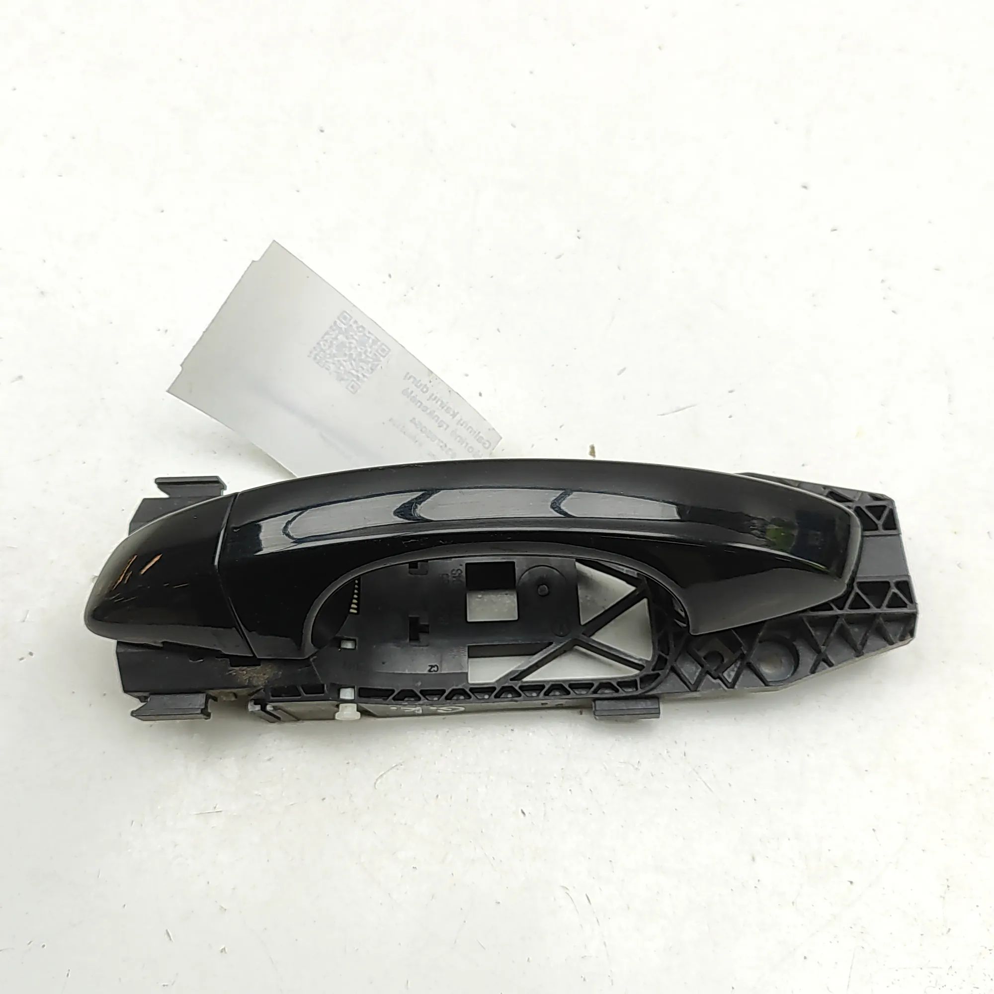 Audi Q3 (F3) Exterior door handle — rear left Exterior door handle — rear left — AUDI Q3 (F3)...