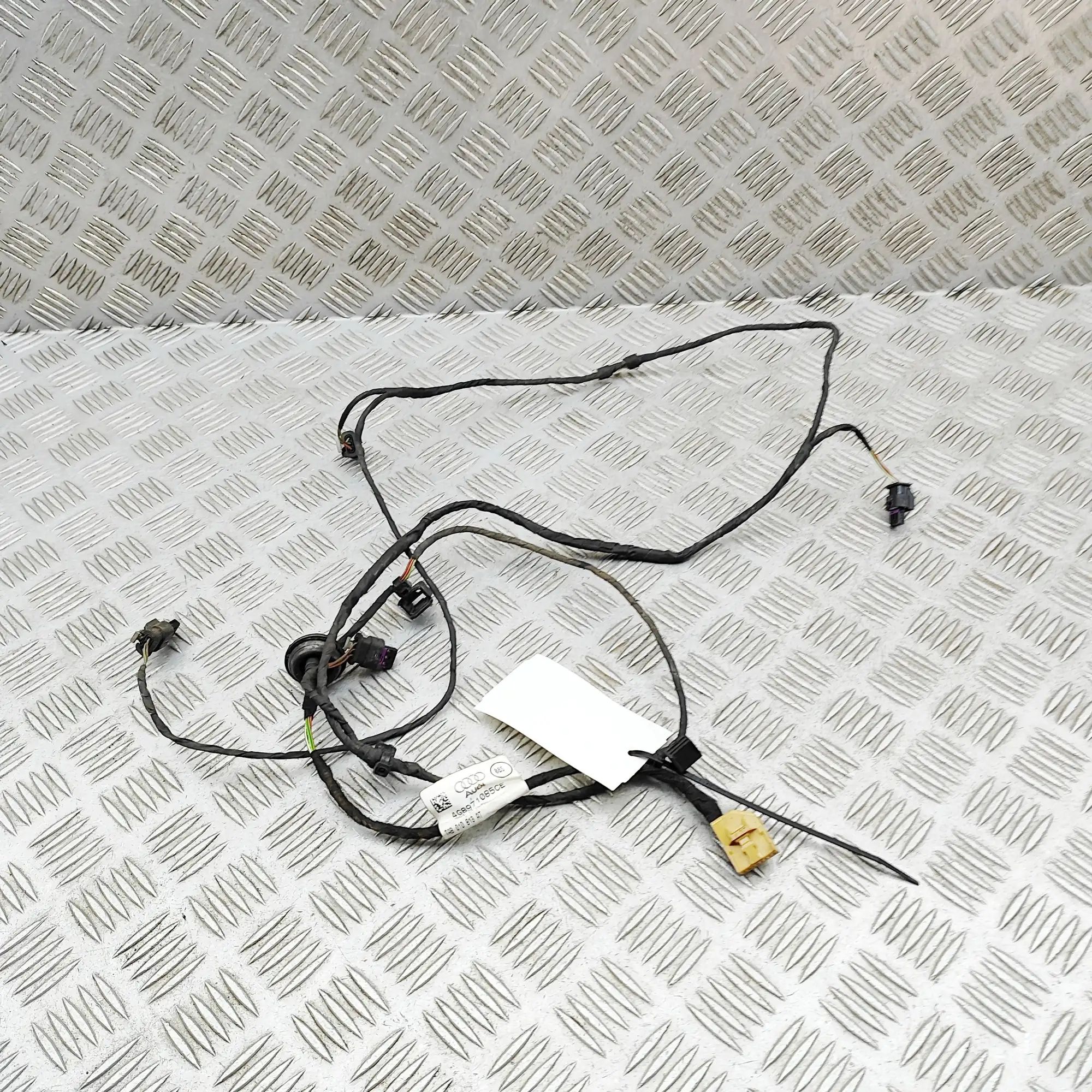 Audi A7 (4G) Rear Parking Sensor Wiring Loom Rear Parking Sensor Wiring Loom — AUDI A7 (Spor...