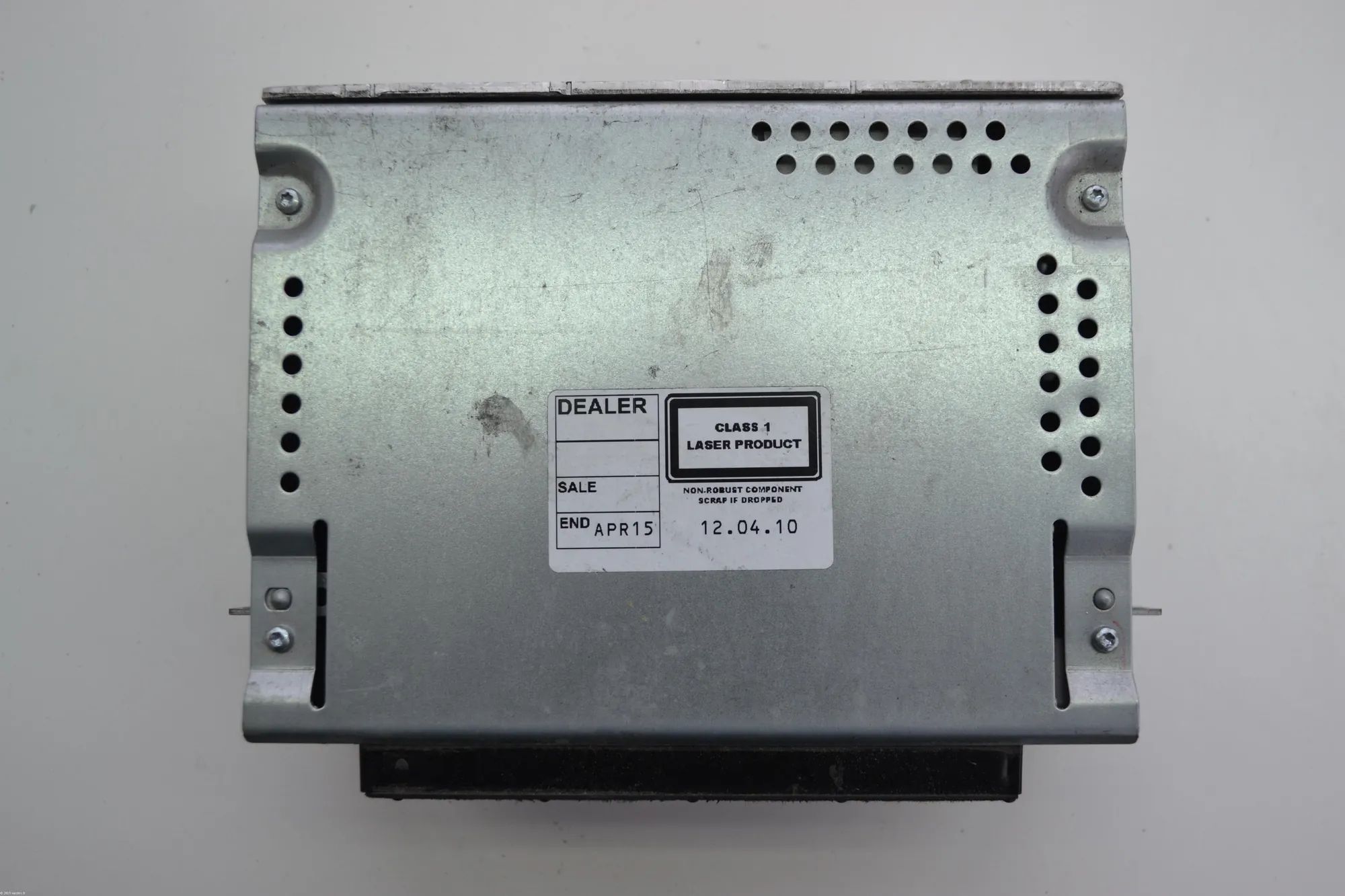 Land Rover Discovery Radio/CD head unit Radio/CD head unit — LAND ROVER DISCOVERY (IV L...