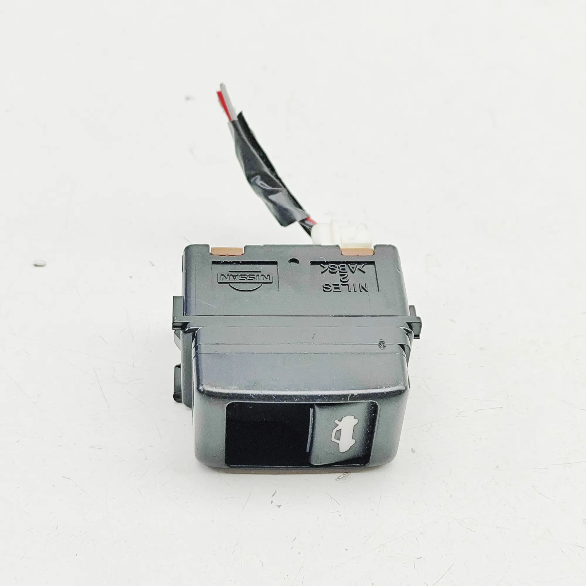 Nissan 370Z Tailgate Open Switch Tailgate Open Switch — NISSAN 370 (Z Coupe Z34)...