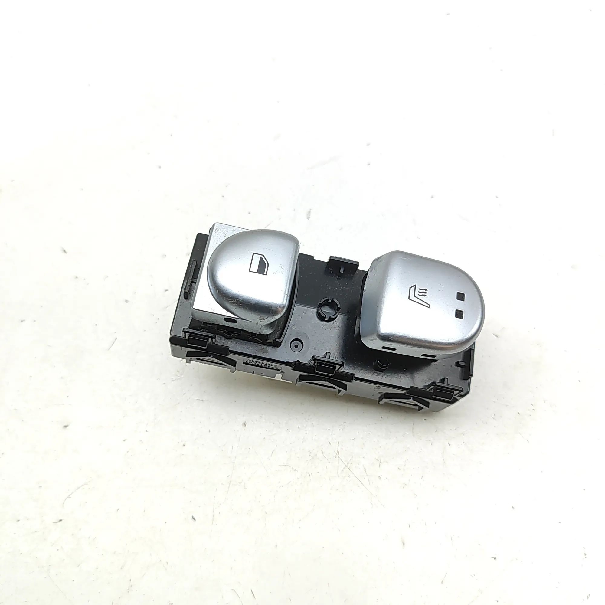 Hyundai Ioniq Door window switch — rear left Door window switch — rear left — HYUNDAI IONIQ ...