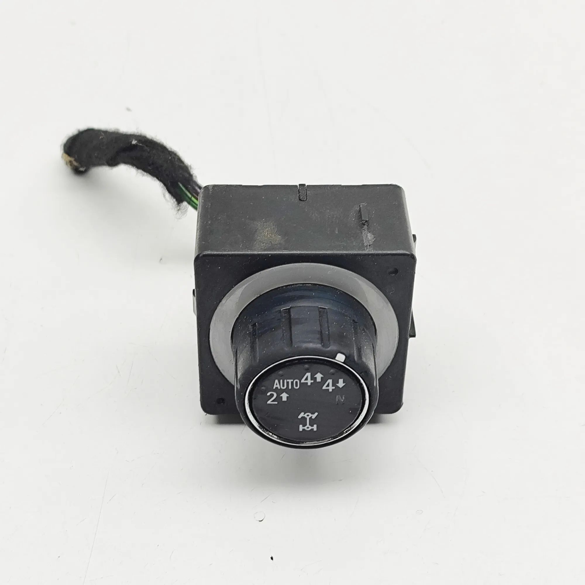 Cadillac Escalade switches Switches — CADILLAC ESCALADE (2014-...) — 84254...
