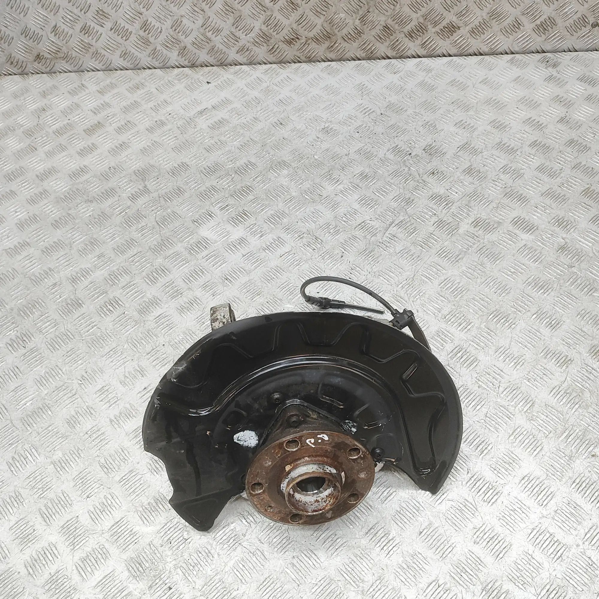 Volkswagen T-Roc Front Right Wheel Hub Front Right Wheel Hub — VW T-ROC (A11) (2017-.....