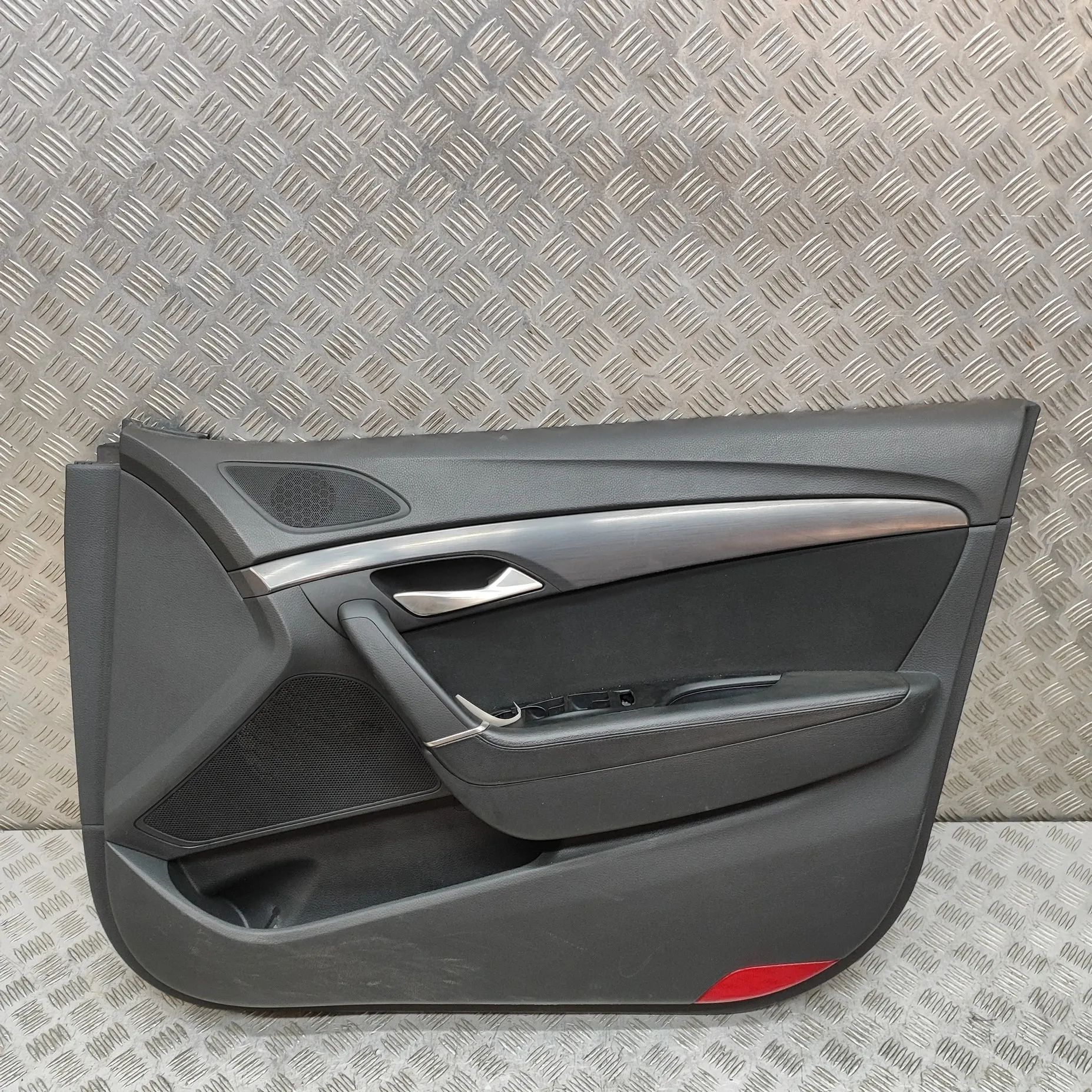 Hyundai i40 Front Right Door Panel Front Right Door Panel — HYUNDAI I40 (VF) (2012...
