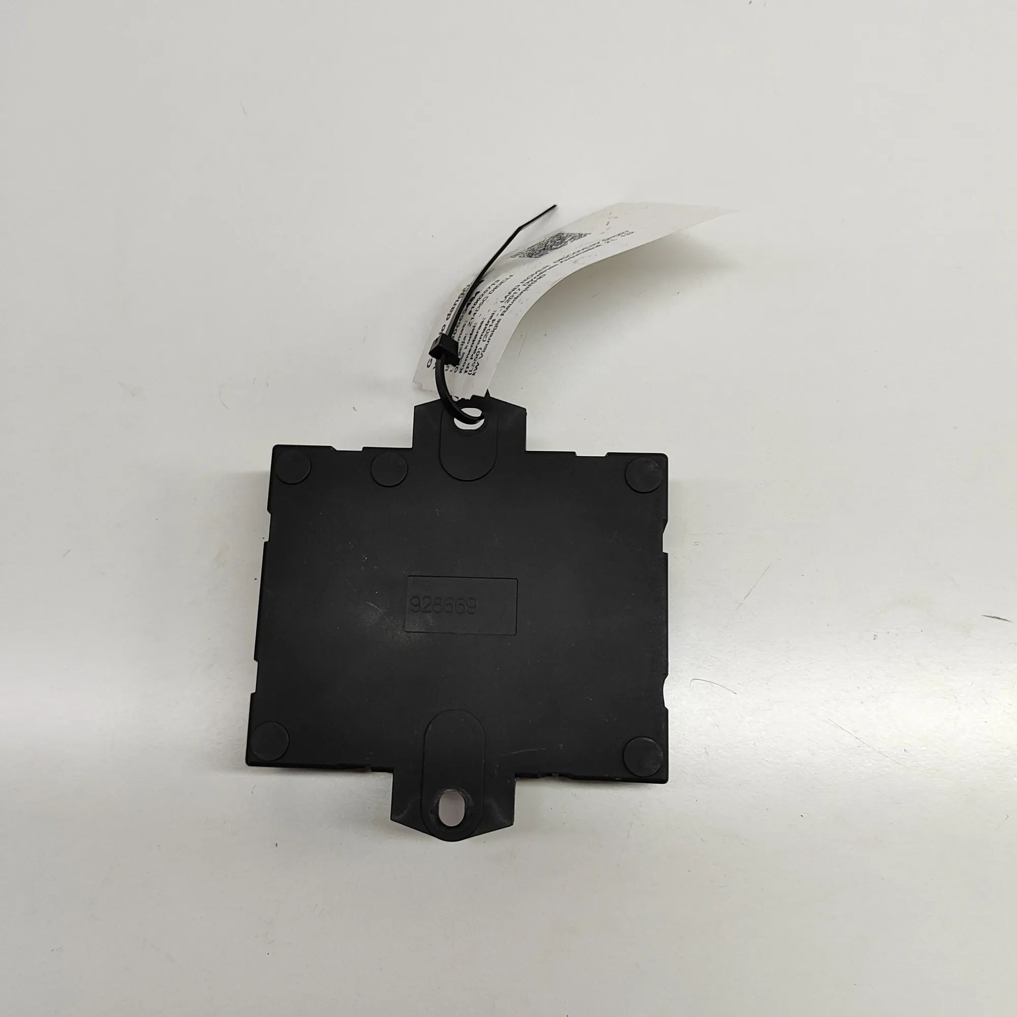 Land Rover Discovery Sport Tailgate Bootlid Control Unit Tailgate Bootlid Control Unit — LAND ROVER DISC...