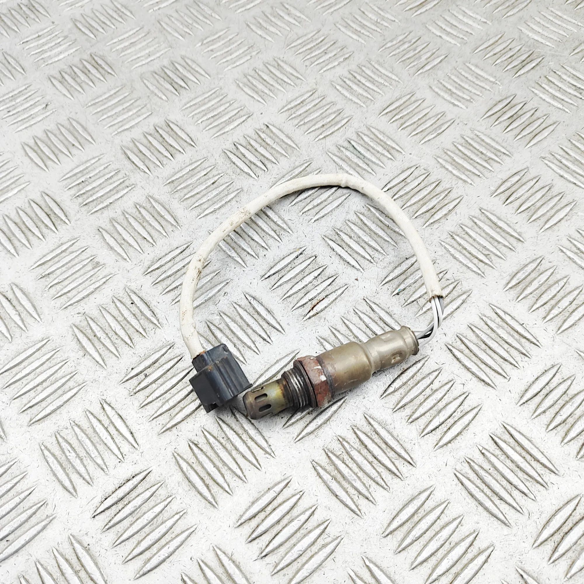Nissan 370Z Lambda Oxygen Sensor Lambda Oxygen Sensor — NISSAN 370 (Z Coupe Z34)...