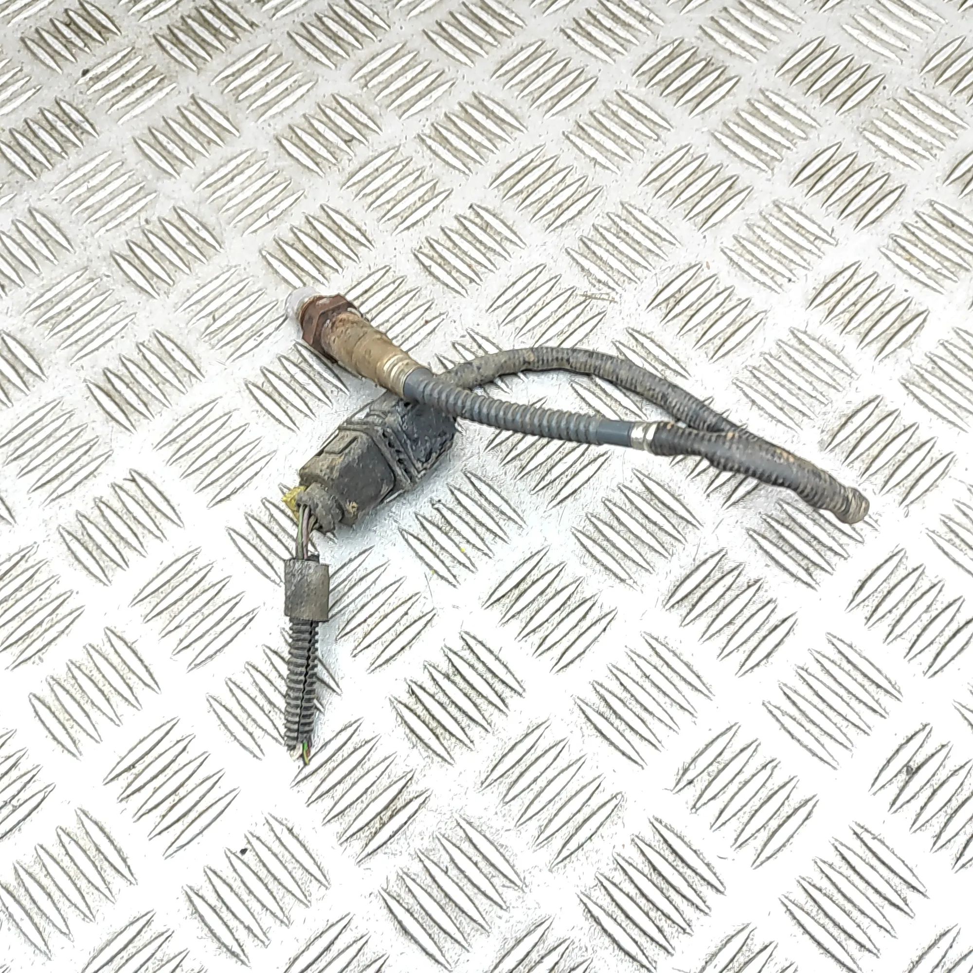 Maserati GranTurismo / GranCabrio Lambda Oxygen Sensor Lambda Oxygen Sensor — MASERATI GRAN (TURISMO) ...